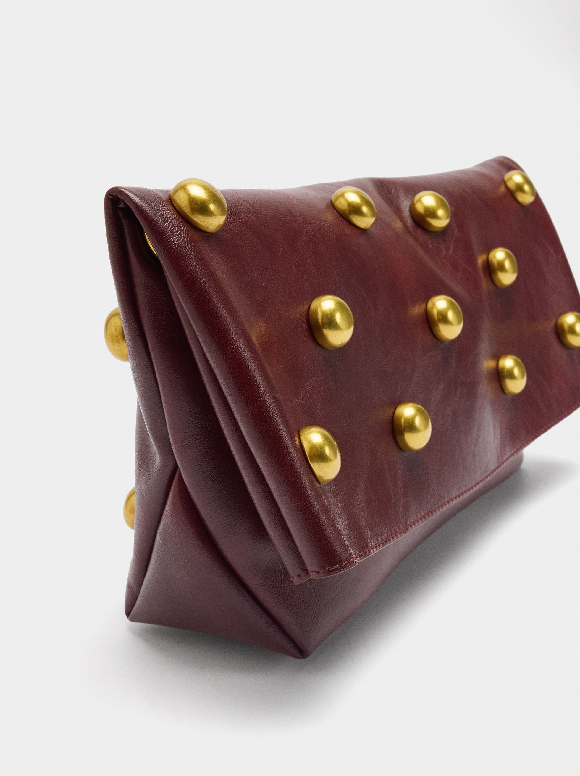 Bolso De Mano Con Esferas Y Solapa