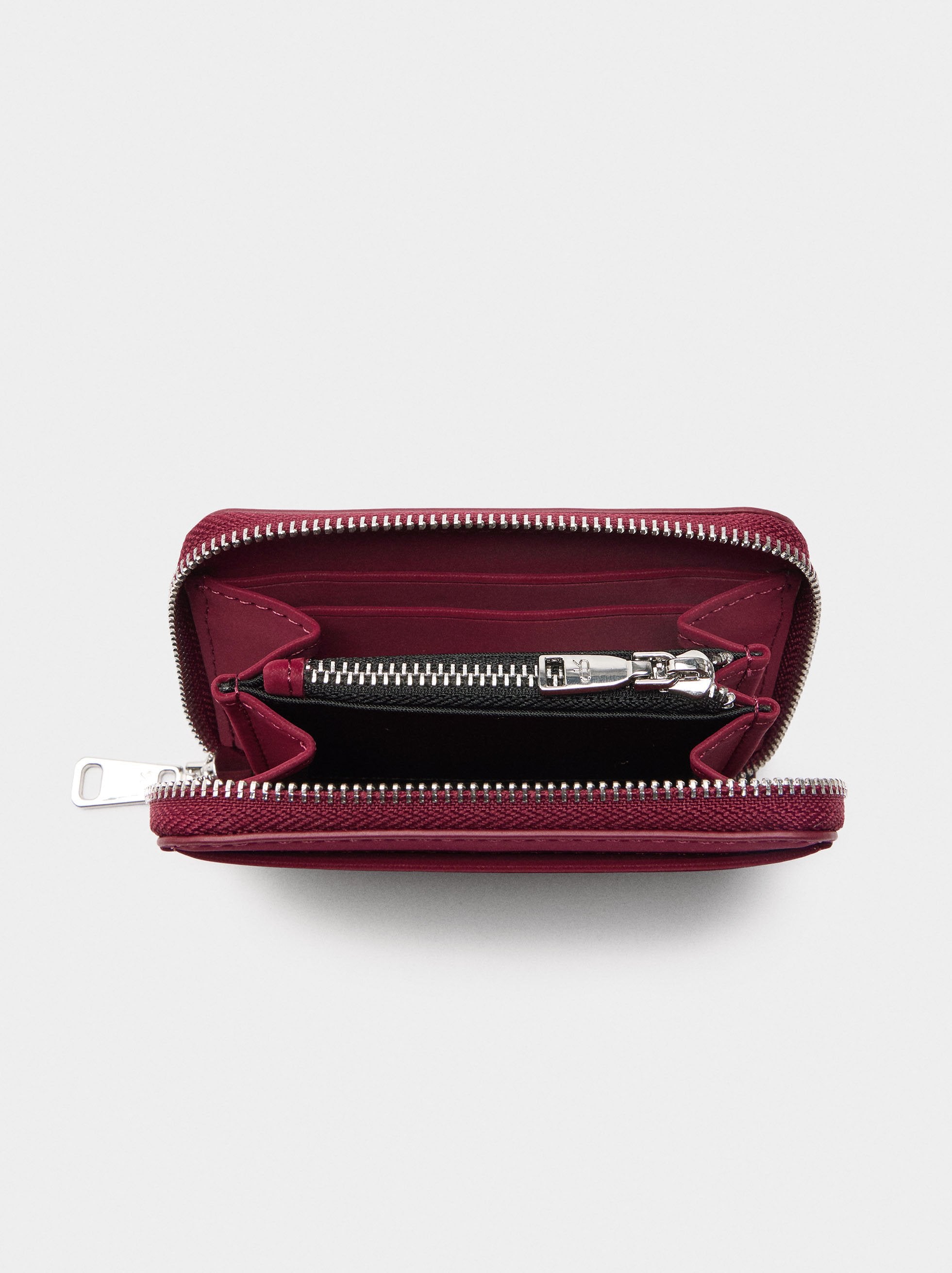 Cartera De Textura Suave Con Cremallera