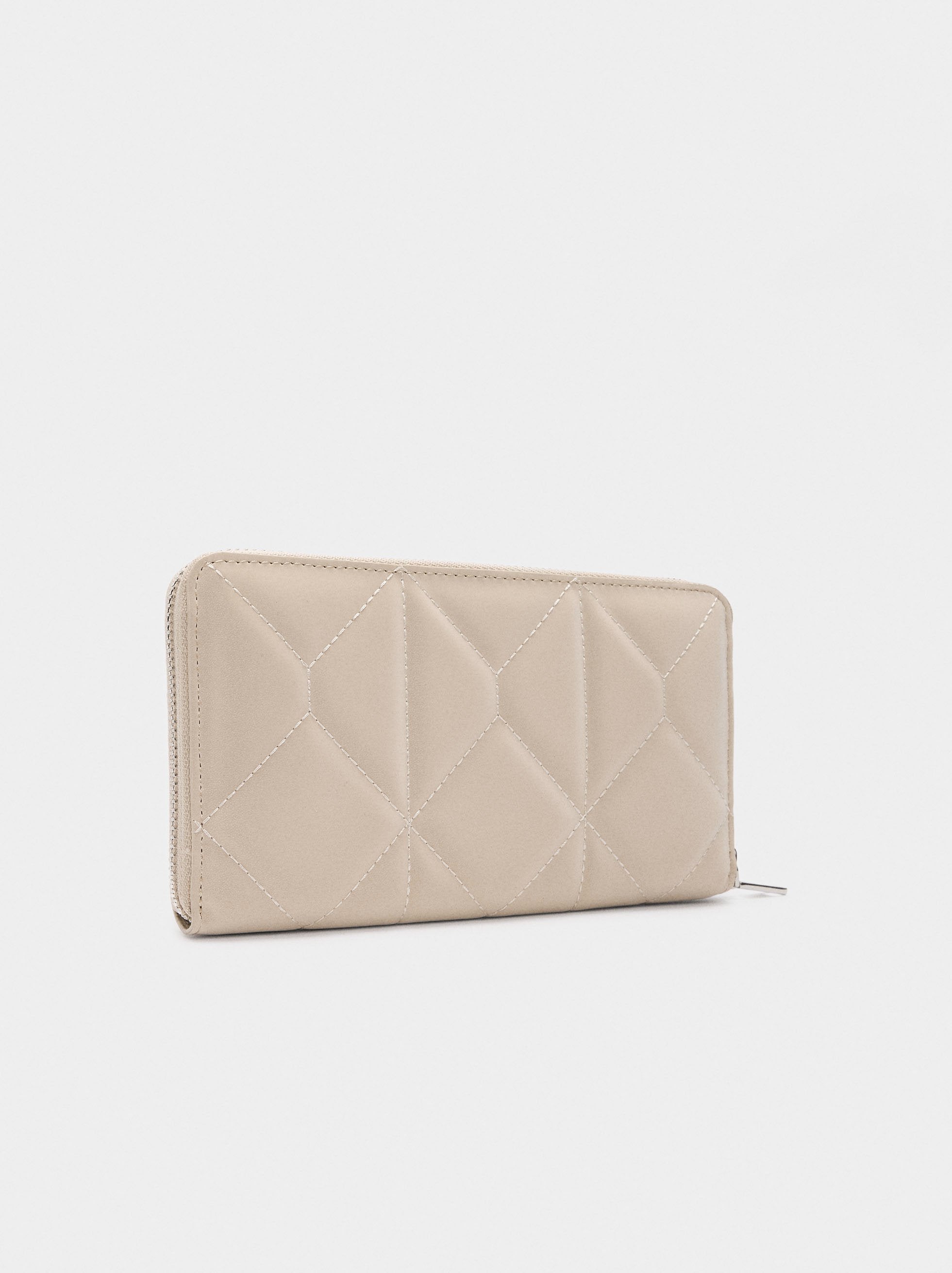 Cartera Acolchoada Con Textura Suave