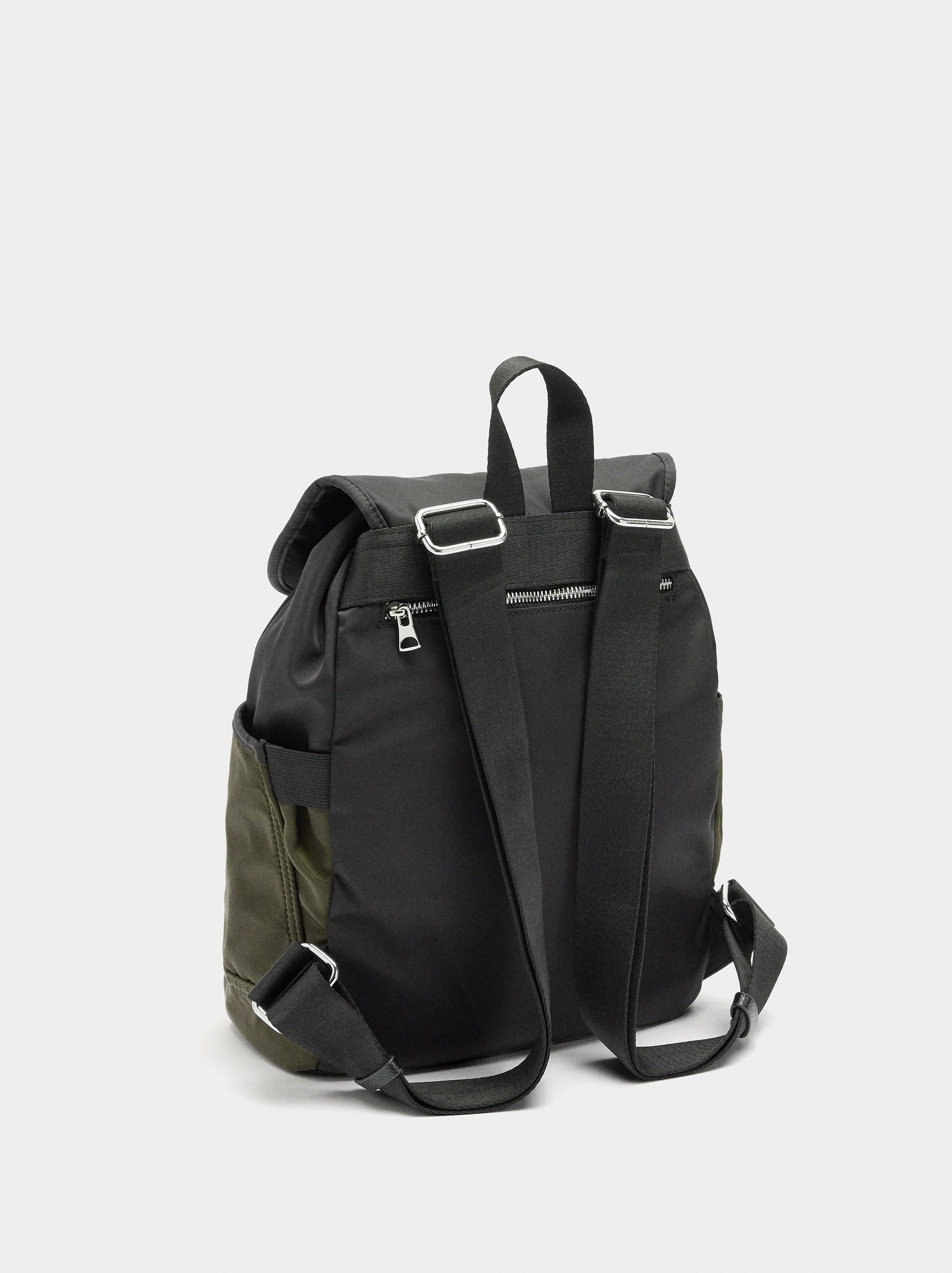 Mochila Color Block Con Nylon
