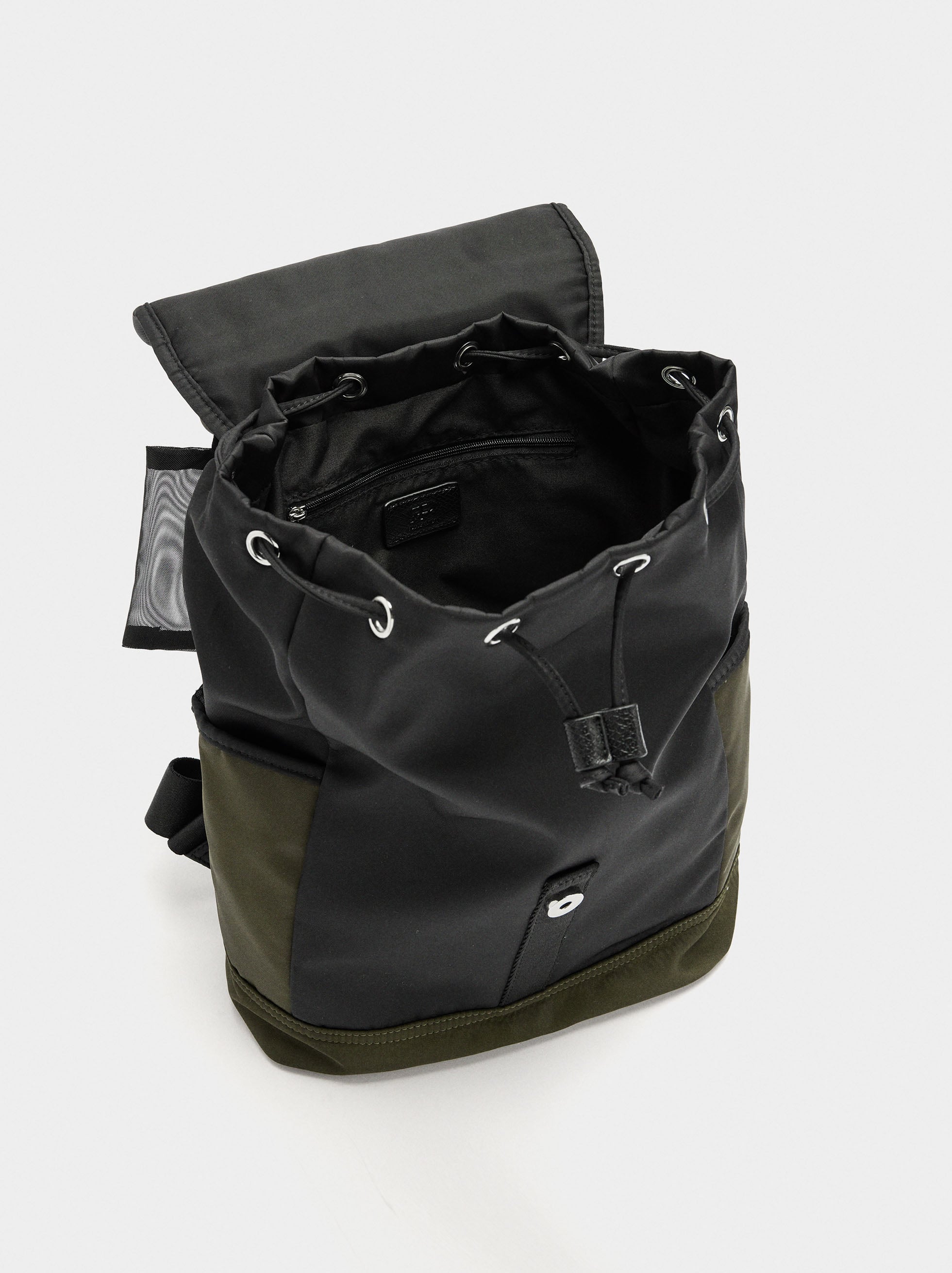 Mochila Color Block Con Nylon