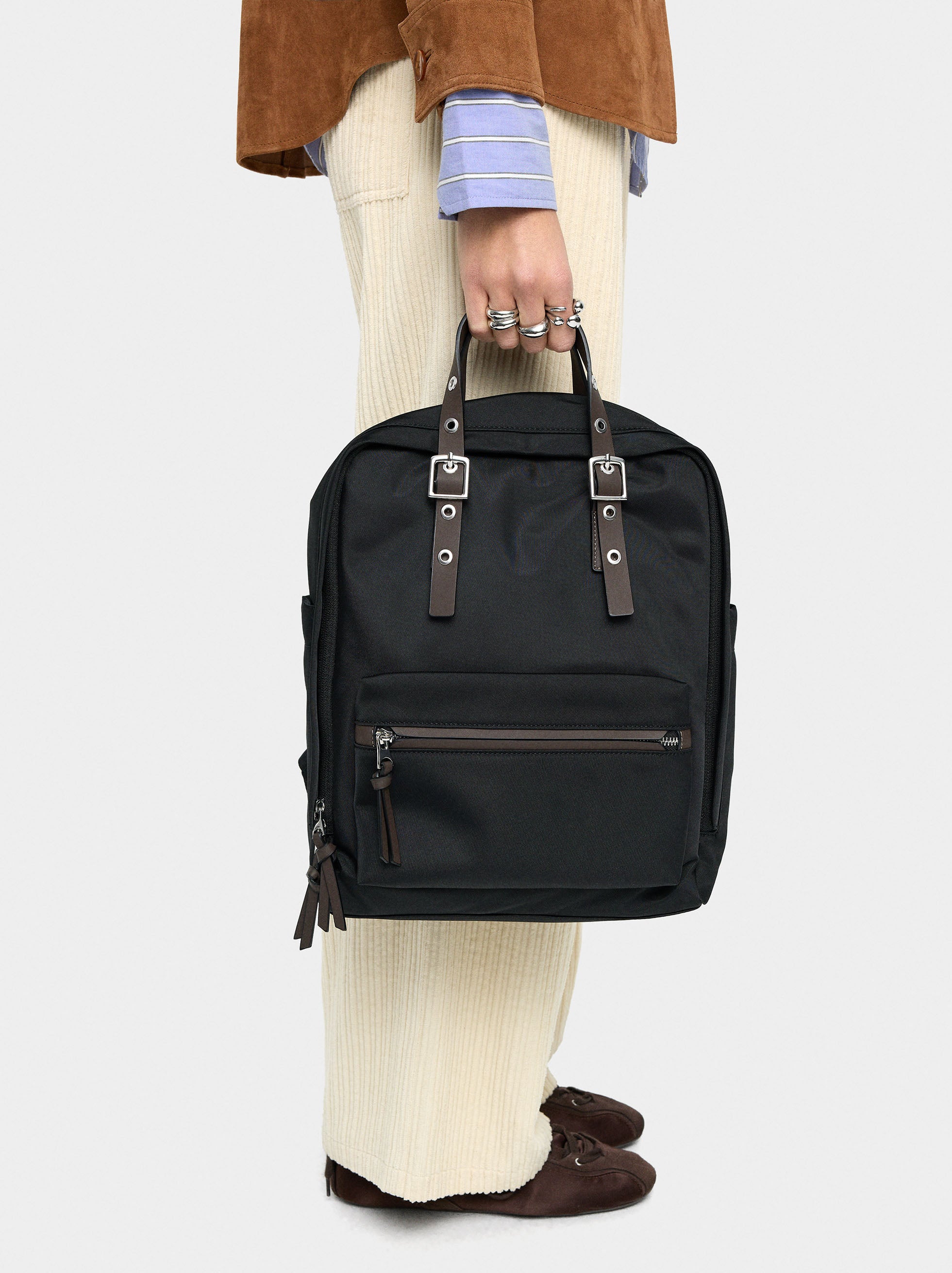 Mochila Para Portátil Hasta 14" De Nylon