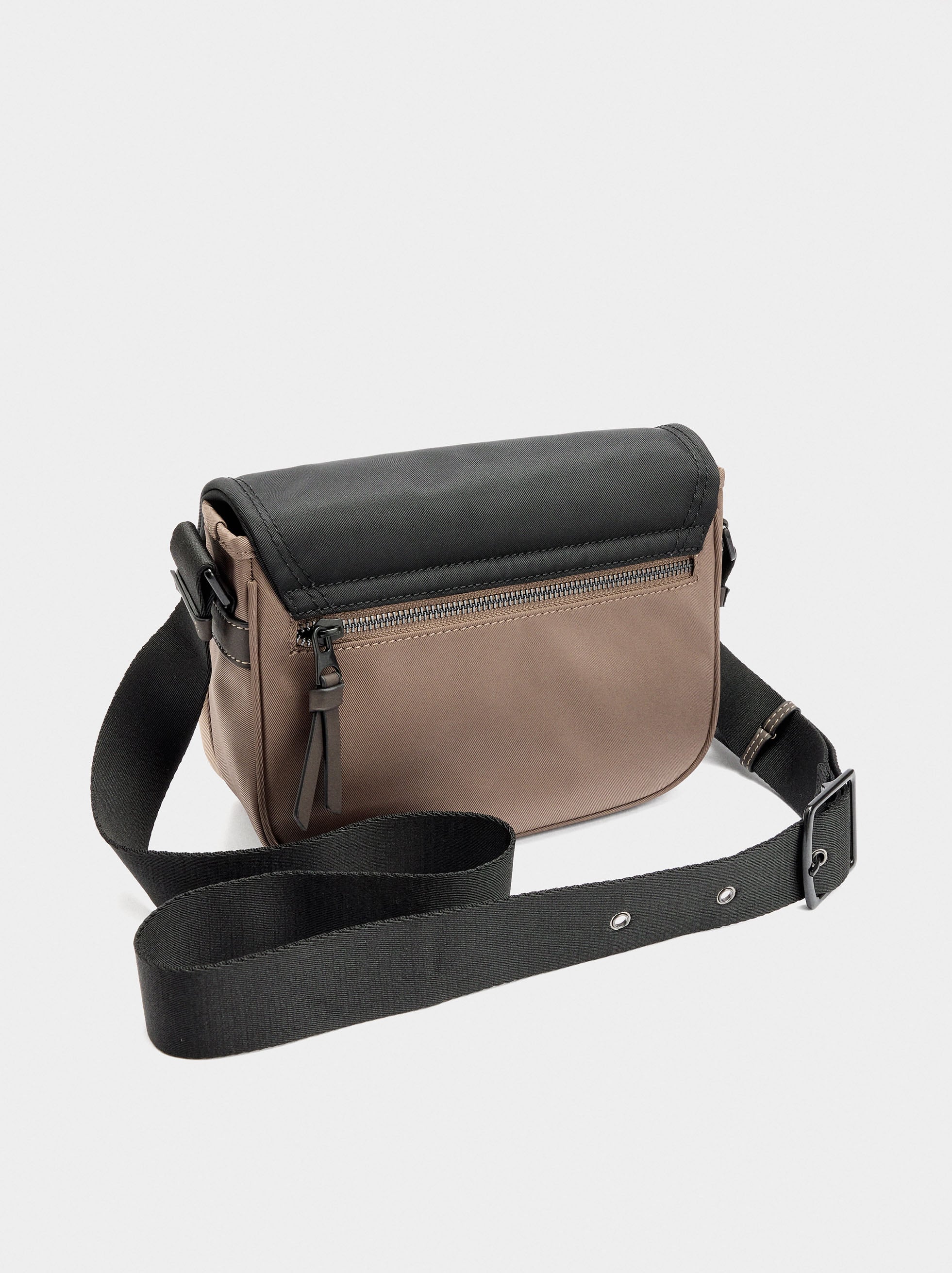 Bolso Bandolera Color Block De Nylon