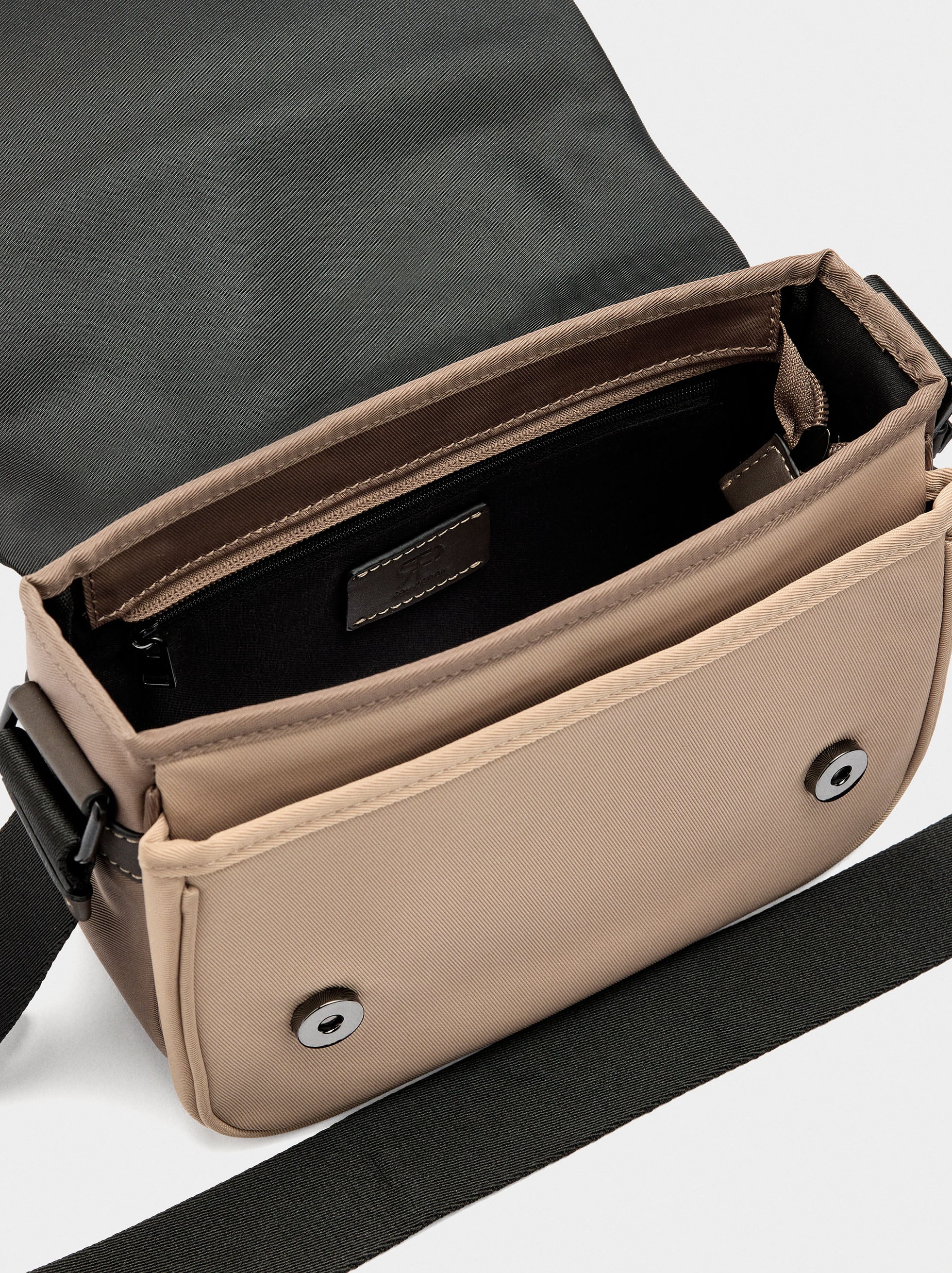 Bolso Bandolera Color Block De Nylon