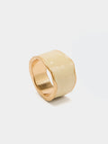 Anillo Ondulado Con Esmalte