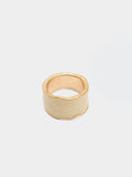Anillo Ondulado Con Esmalte