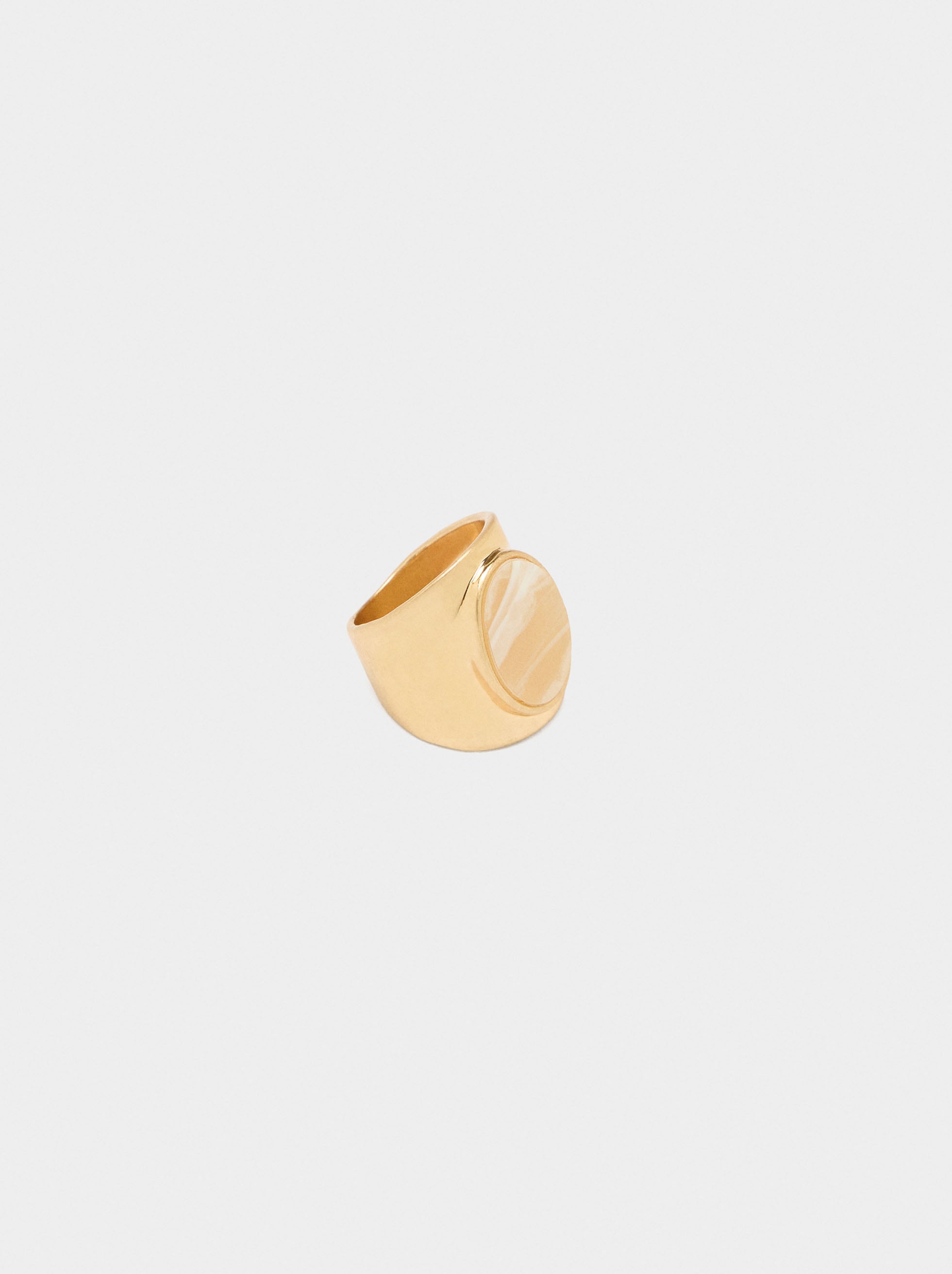 Anillo Ancho Con Detalle Ovalado