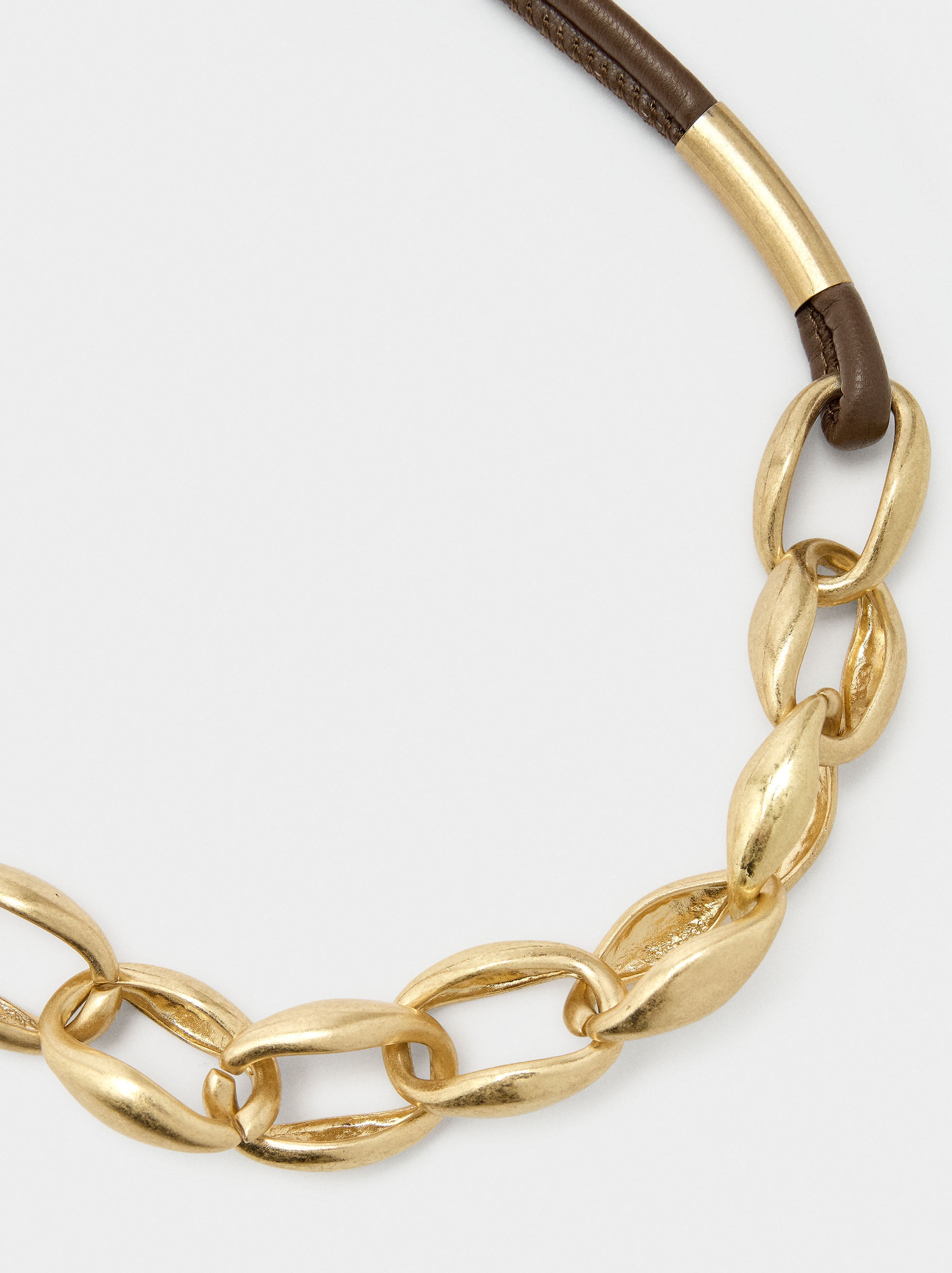 Collar Corto De Eslabones Con Cordón