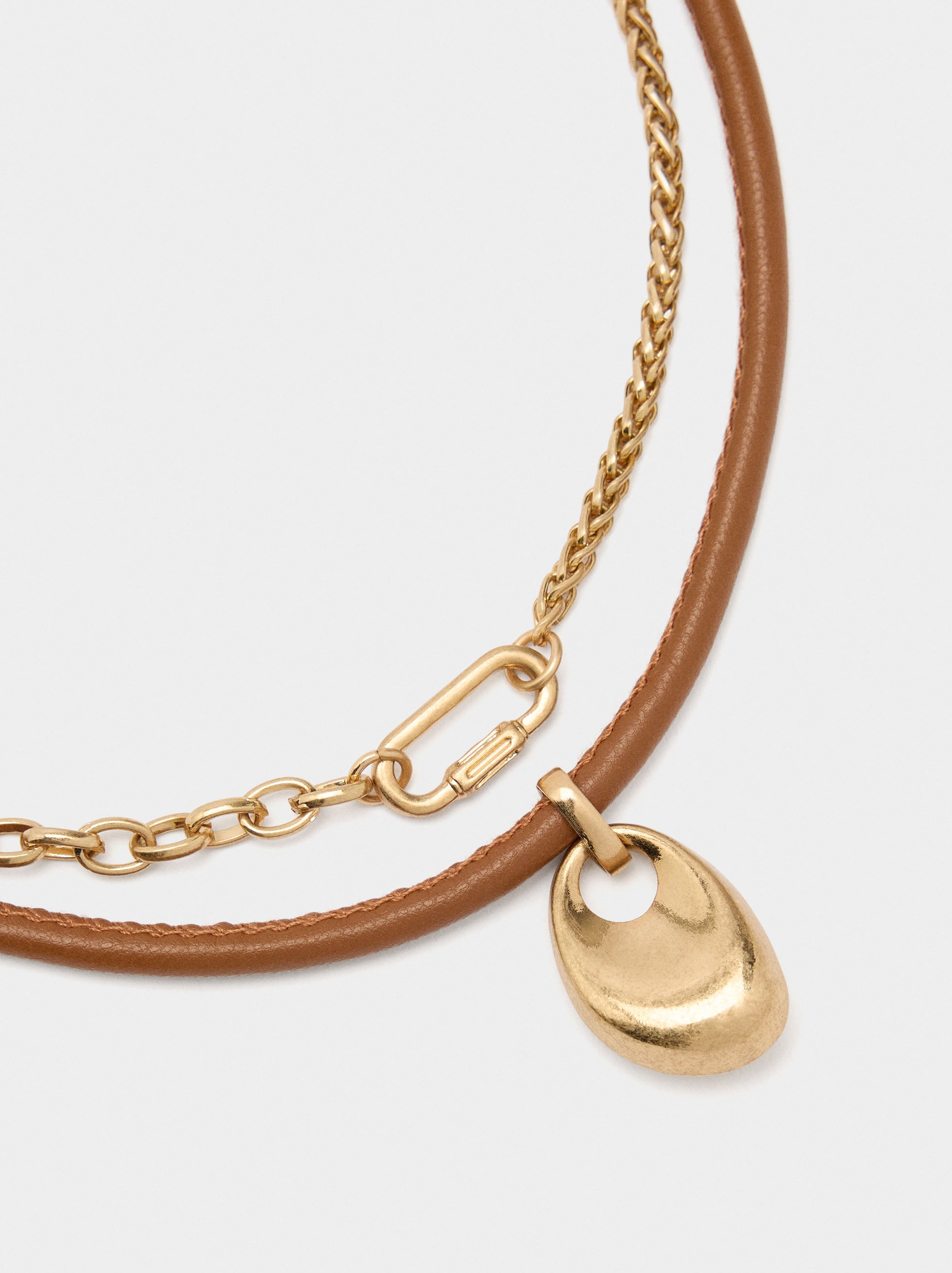Set De Collares Con Colgantes