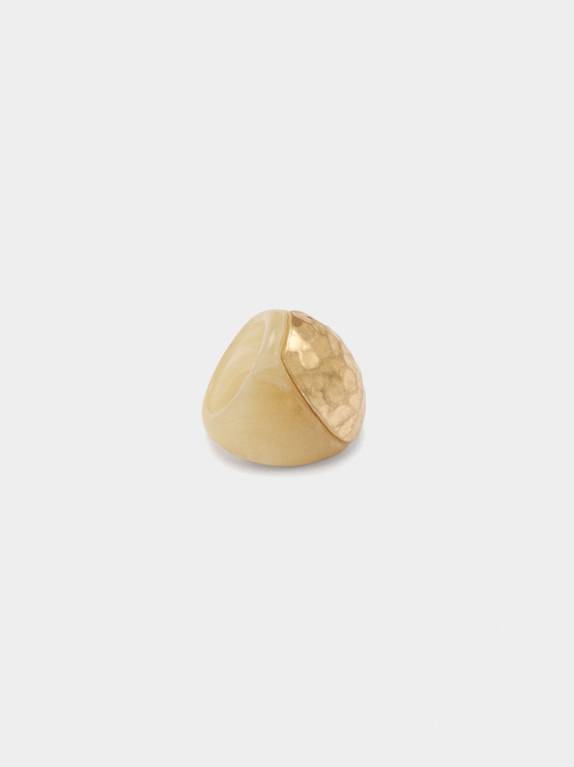 Anillo Ovalado Efecto Piedra
