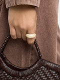 Anillo Con Detalle Efecto Piedra