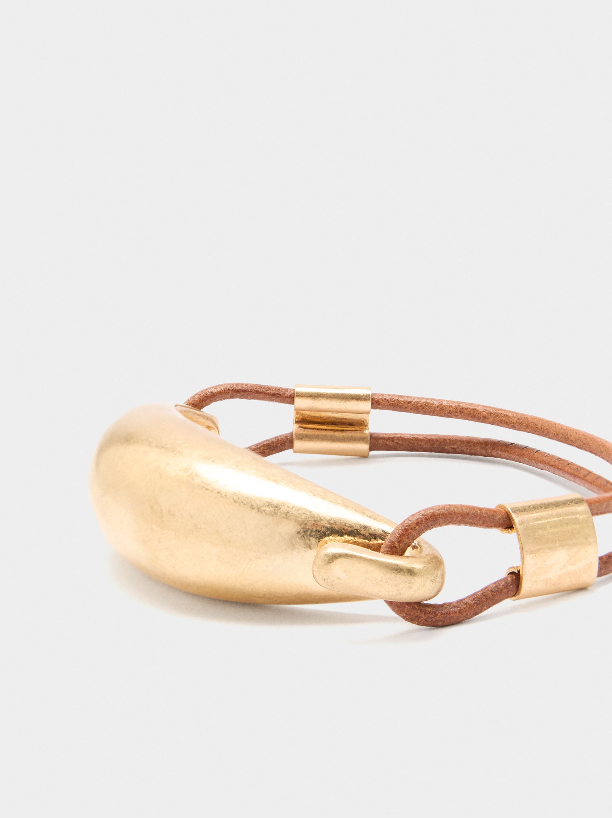 Pulsera Cordón De Piel Con Detalle Metálico