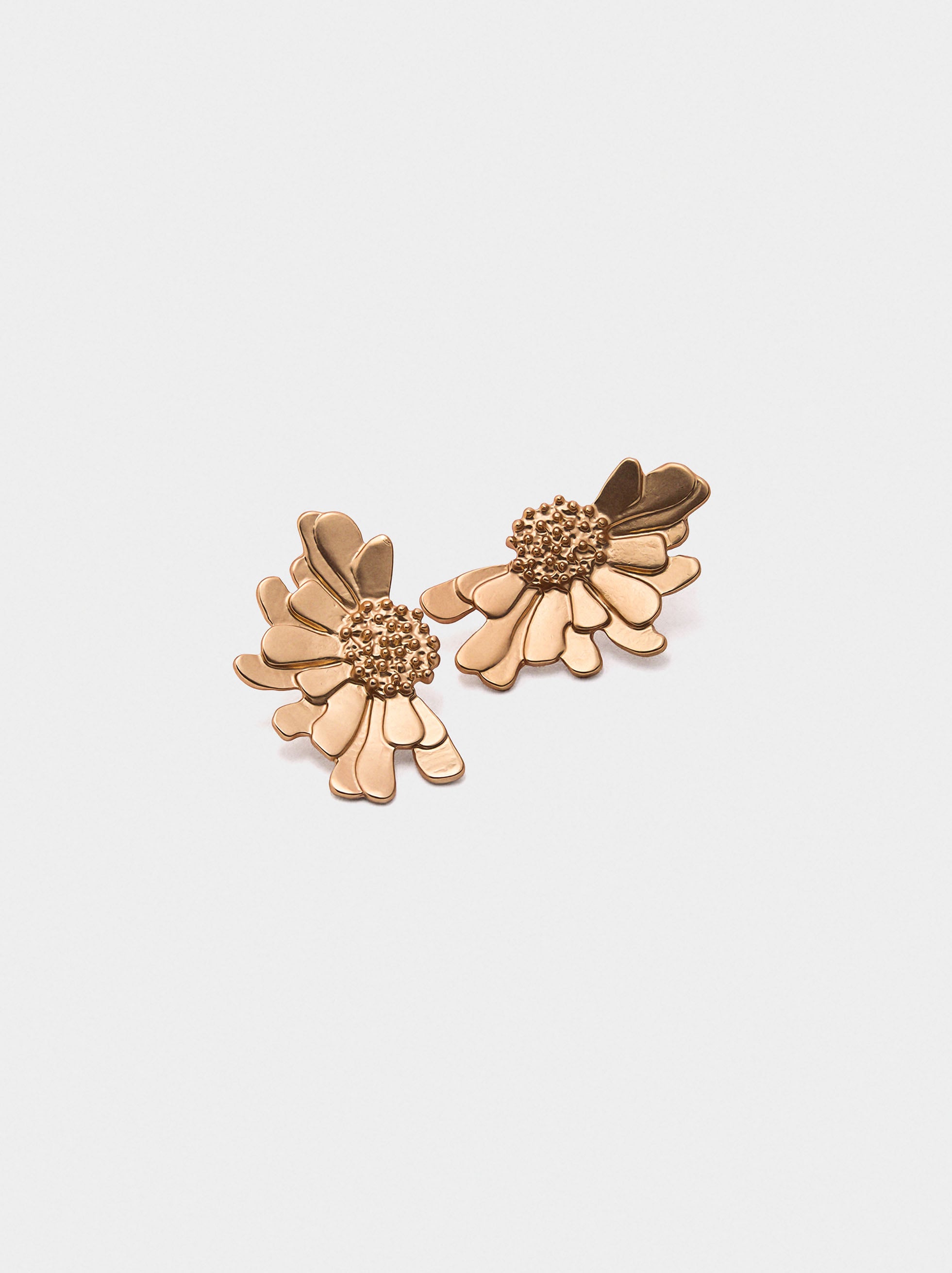 Pendientes De Media Flor