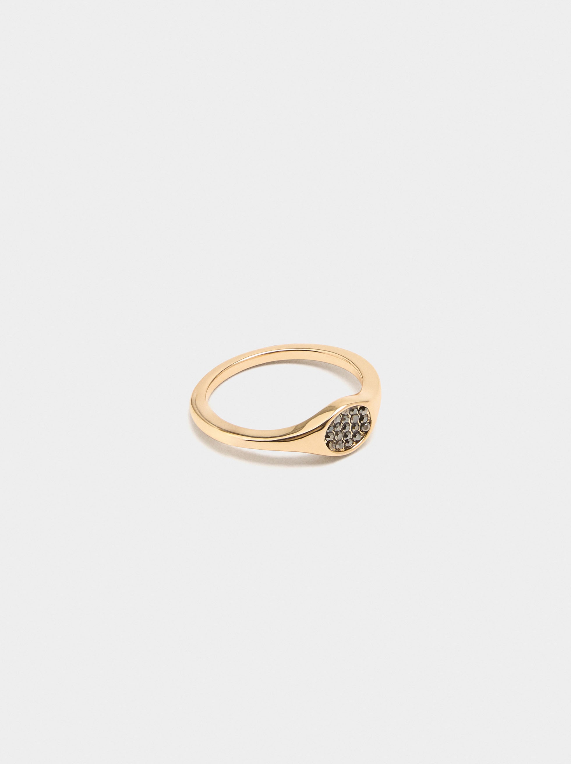 Anillo Detalle Ovalado Con Circonitas