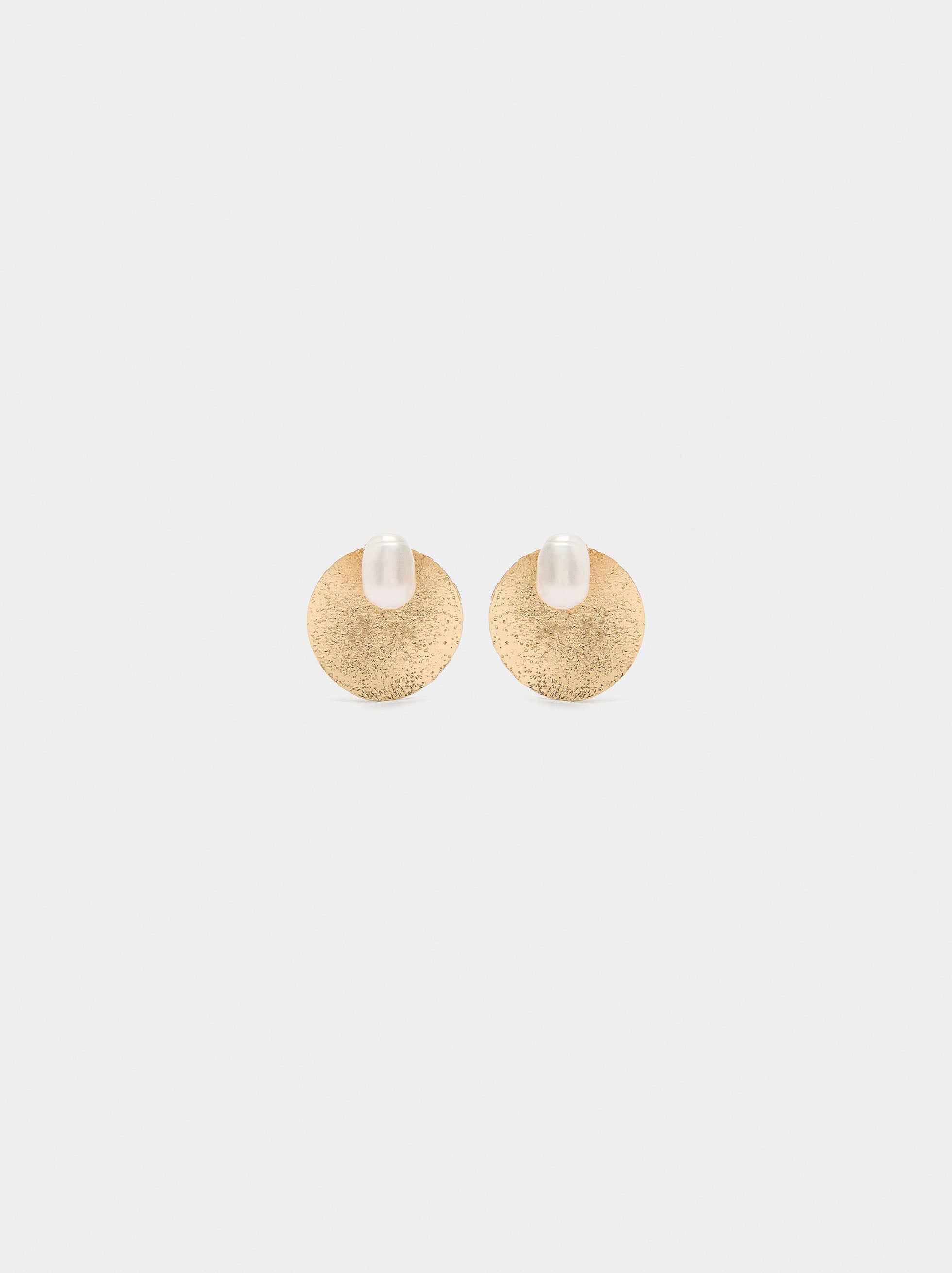 Pendientes Redondos Con Perlas De Agua Dulce