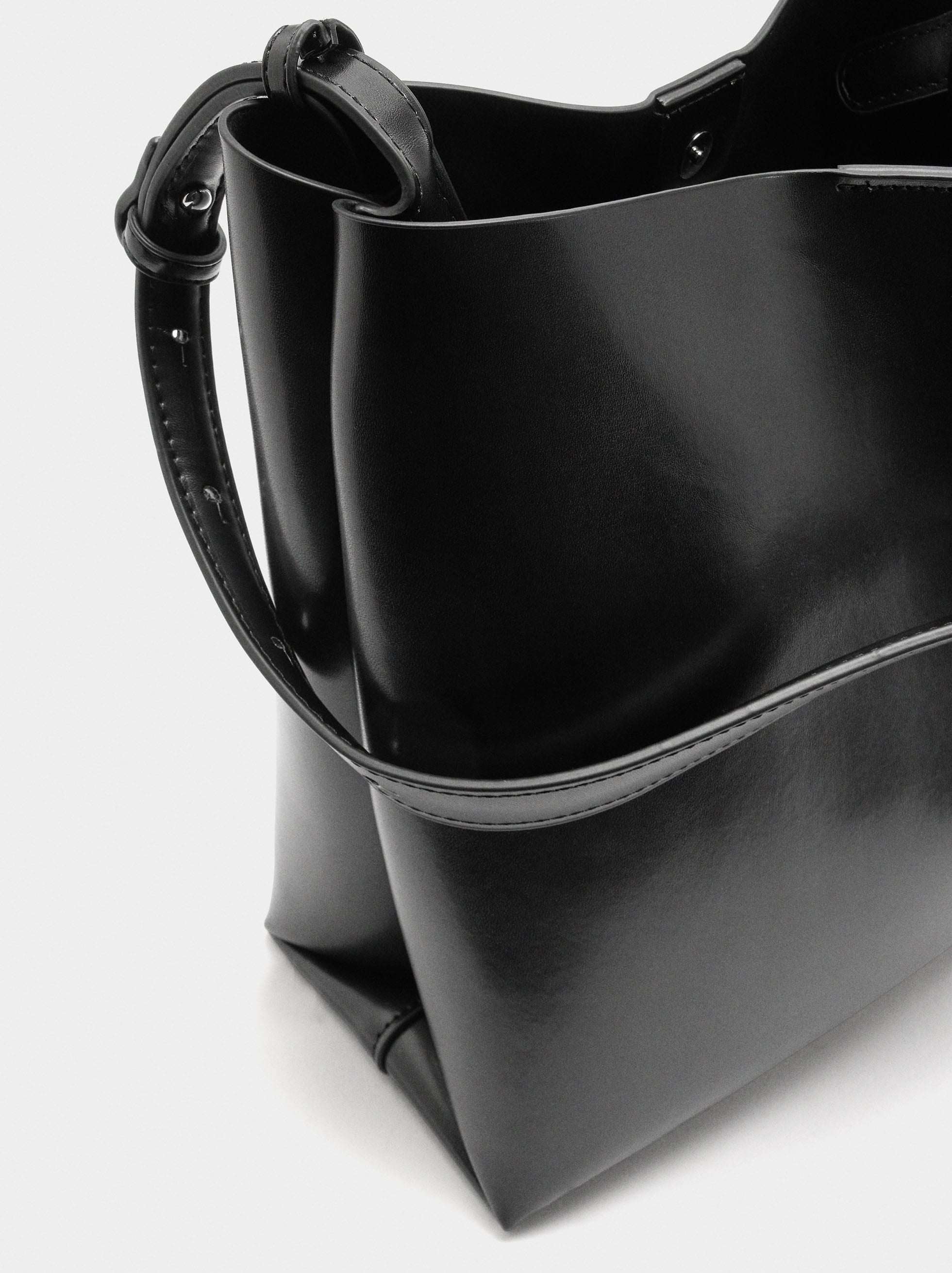 Bolso De Hombro Liso
