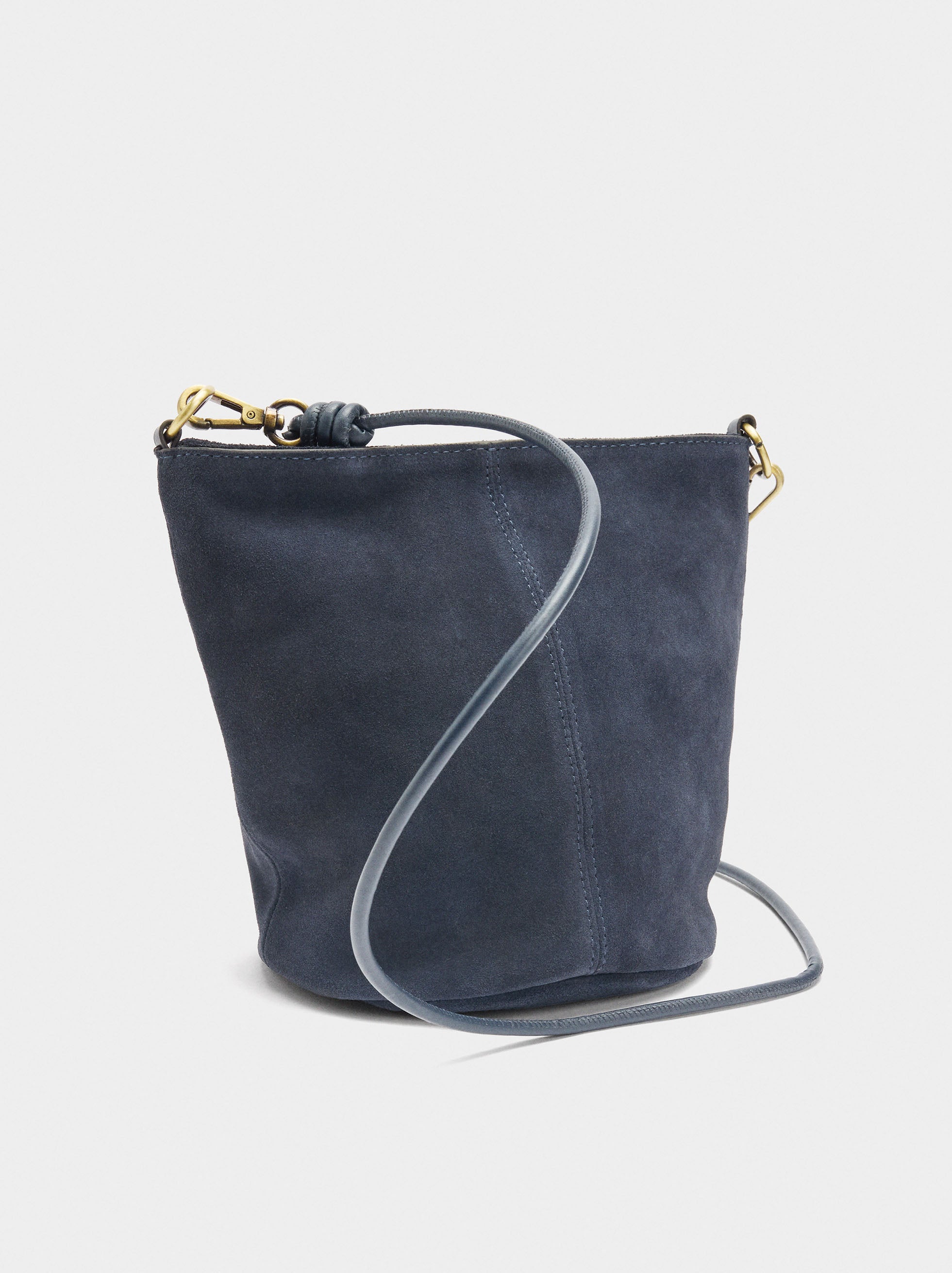 Bolso Bucket De Piel Con Bandolera