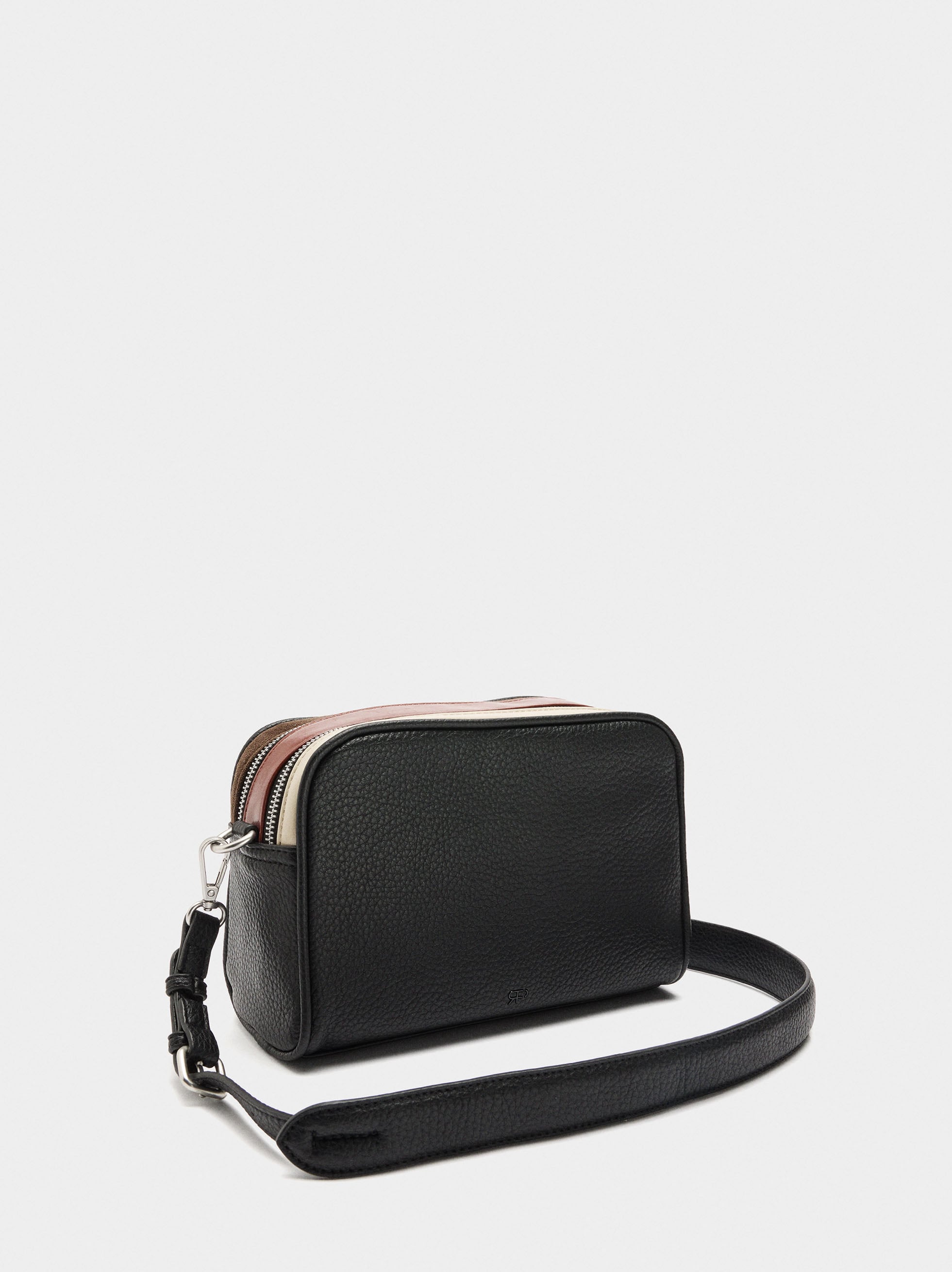 Bolso Bandolera Detalles De Piel
