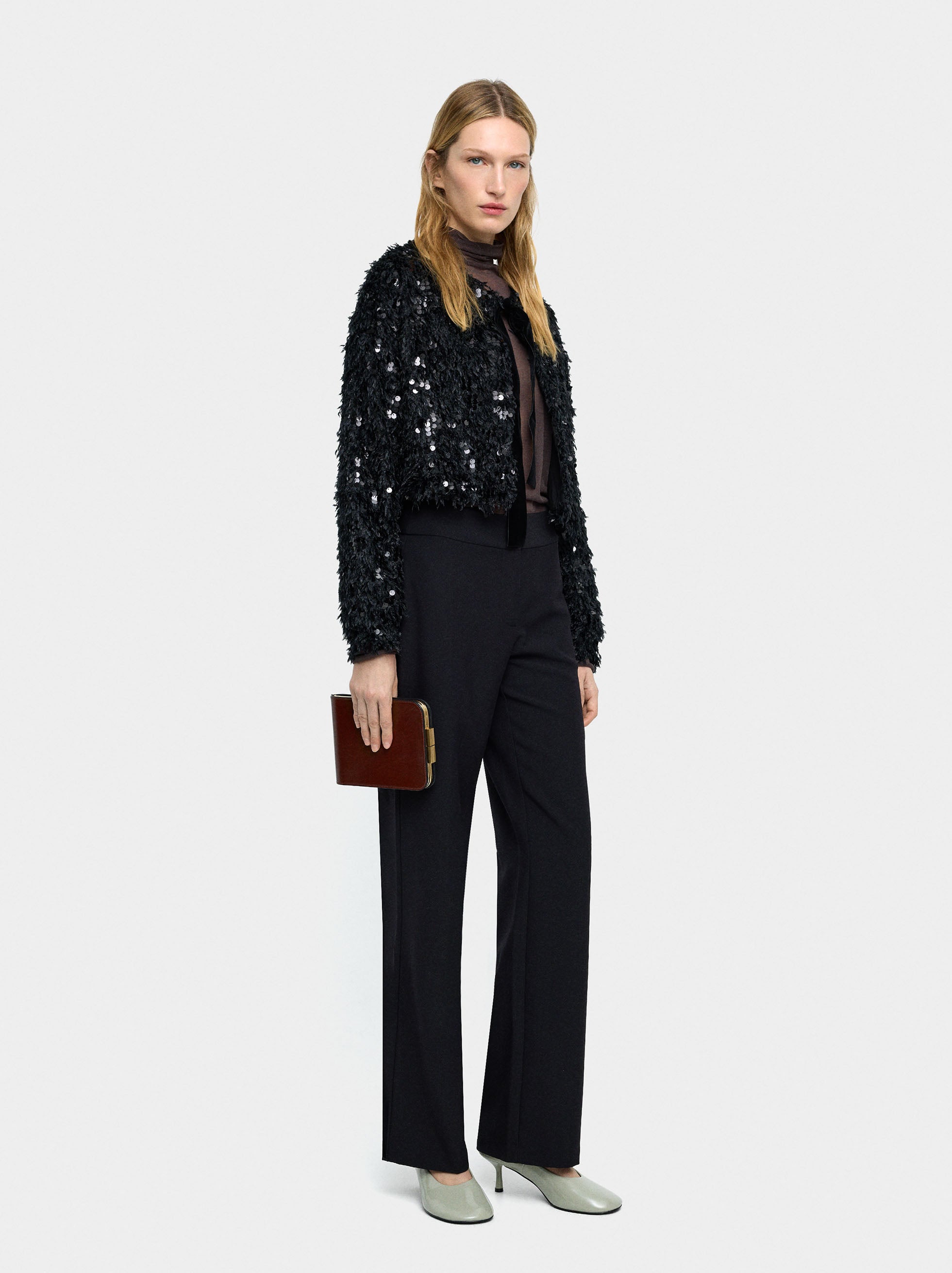 Cardigan Con Lentejuelas Y Lazo