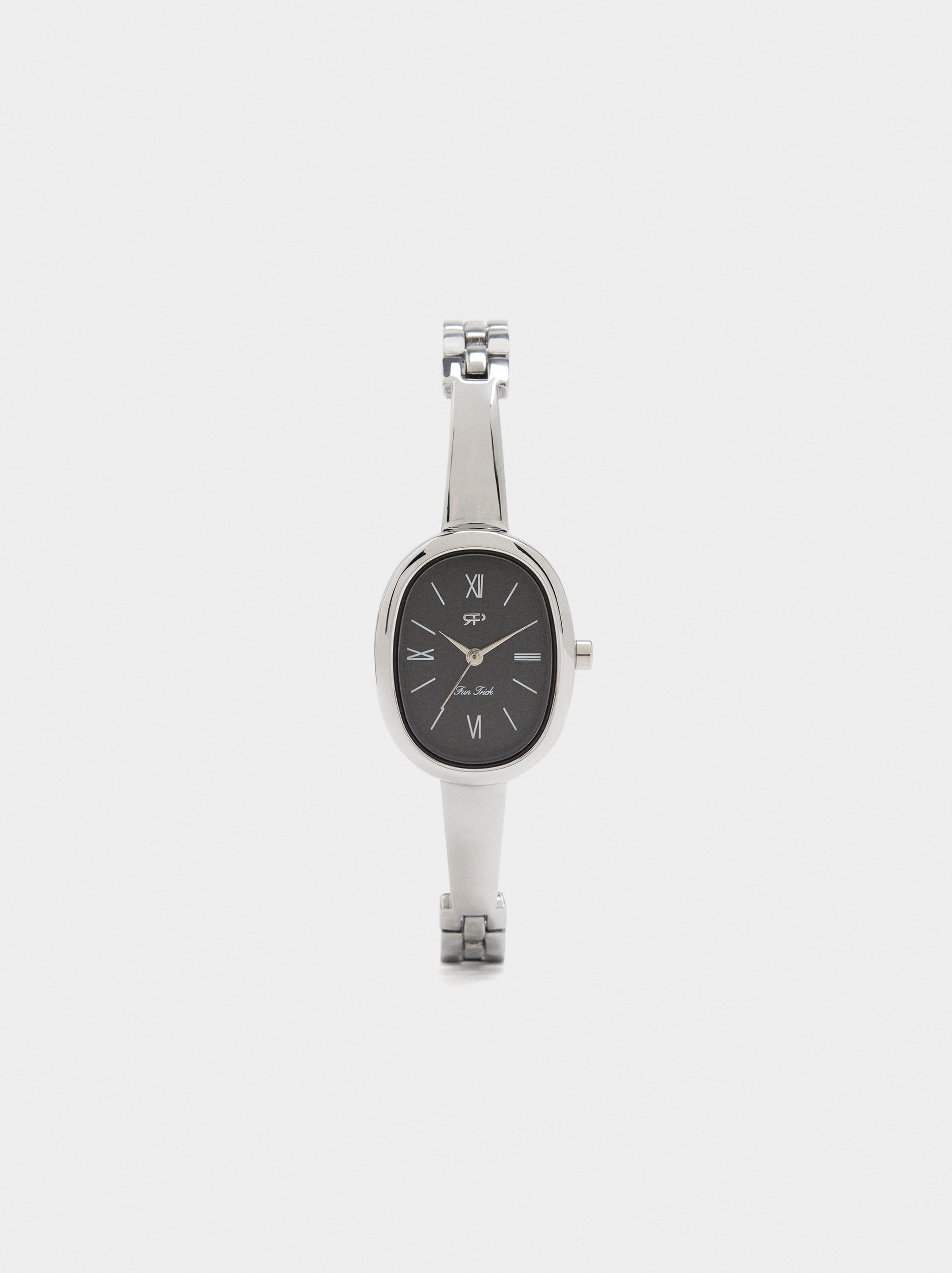 Reloj Ovalado Con Pulsera De Acero Inoxidable