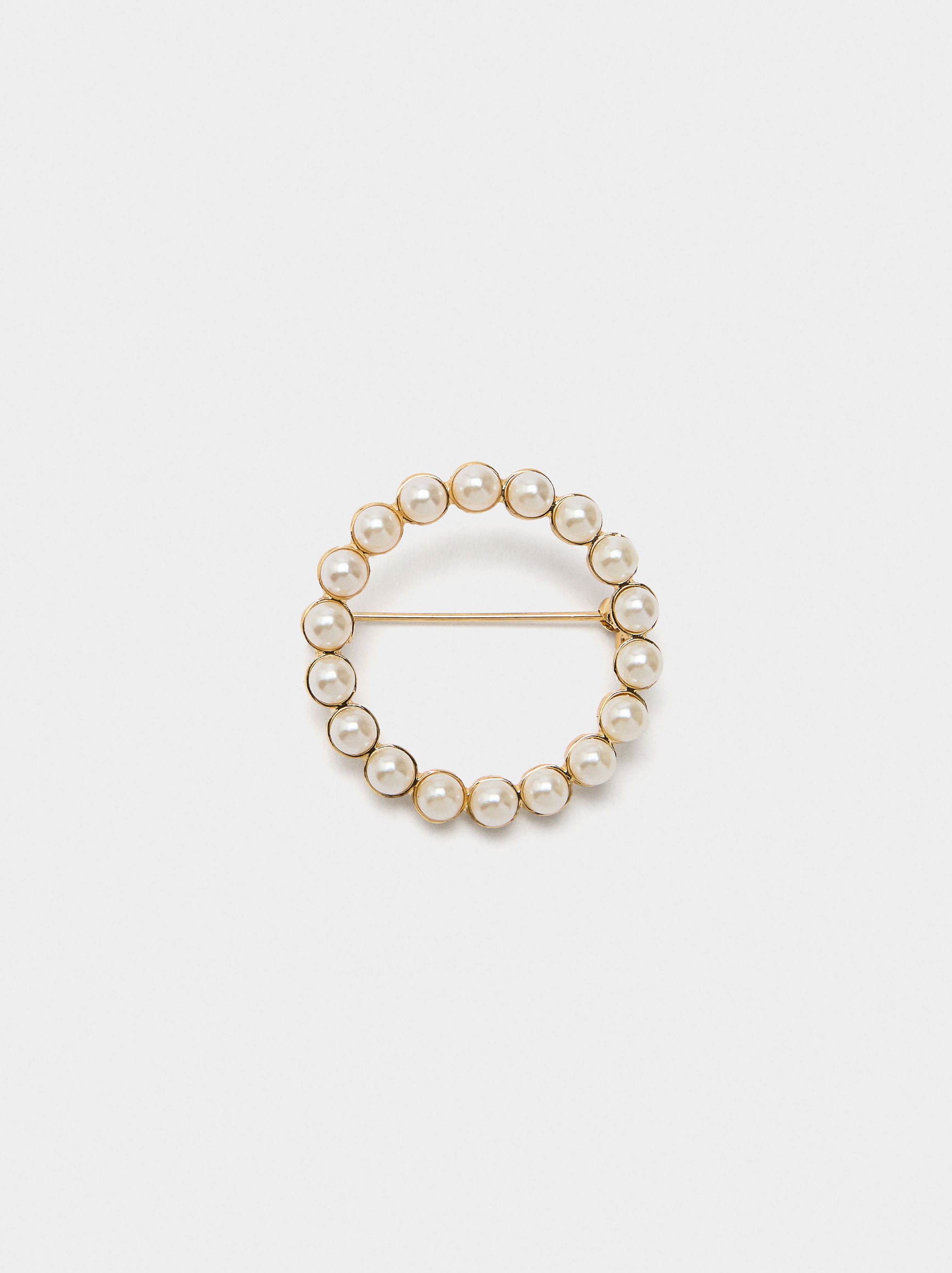 Broche Redondo Con Perlas