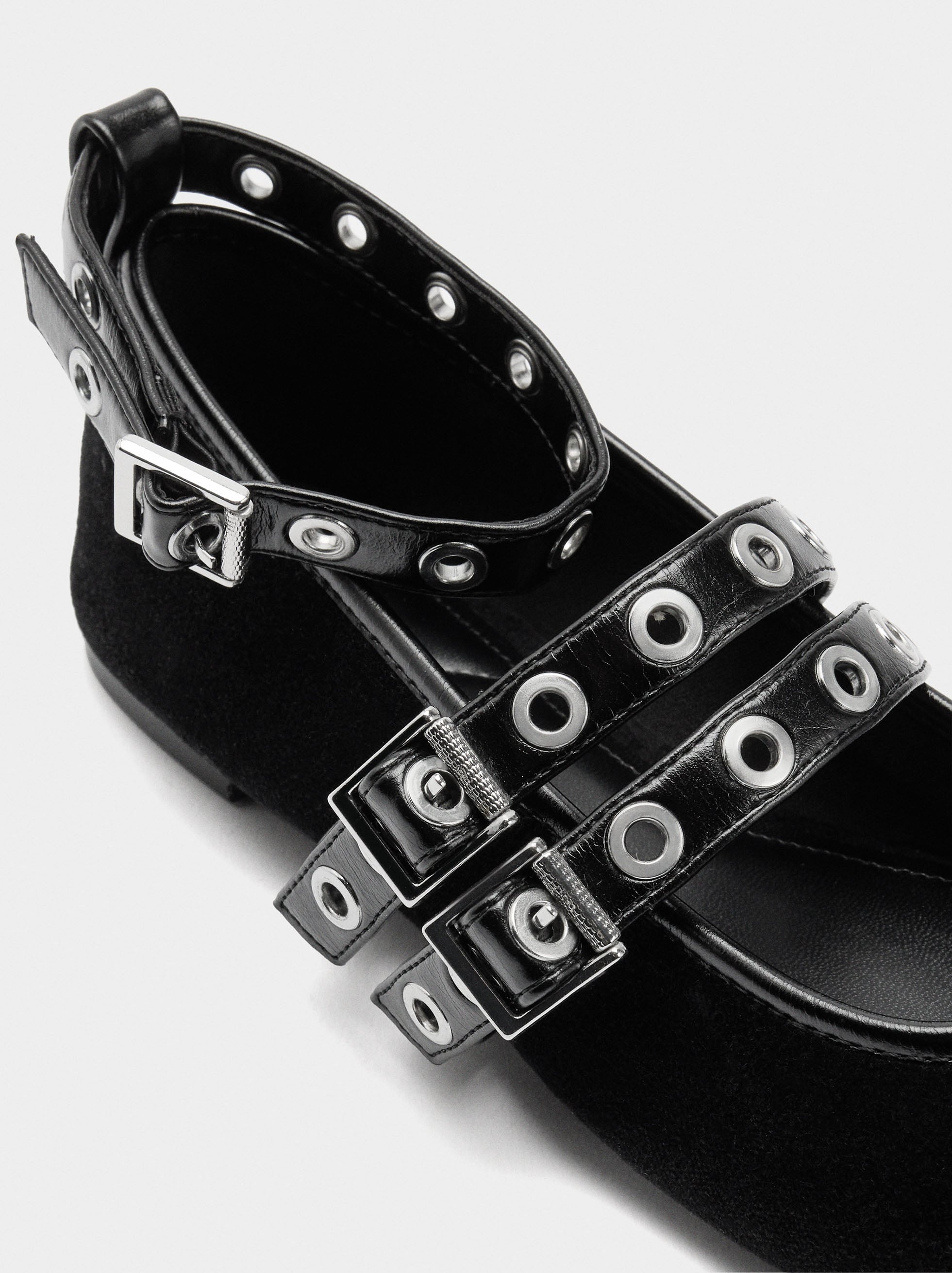 Bailarinas Con Tiras Y Tachuelas