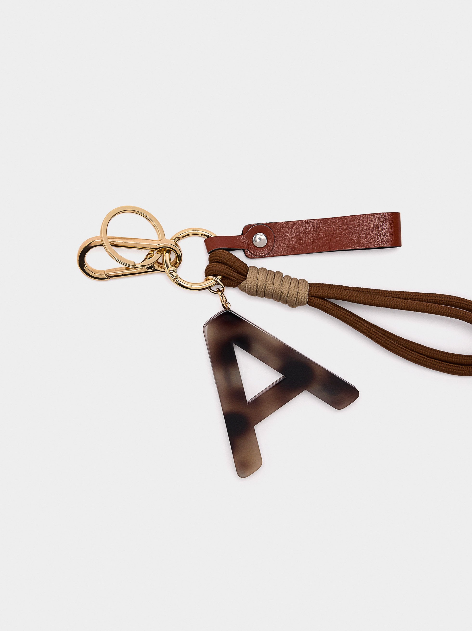 Llavero Con Charm Letra