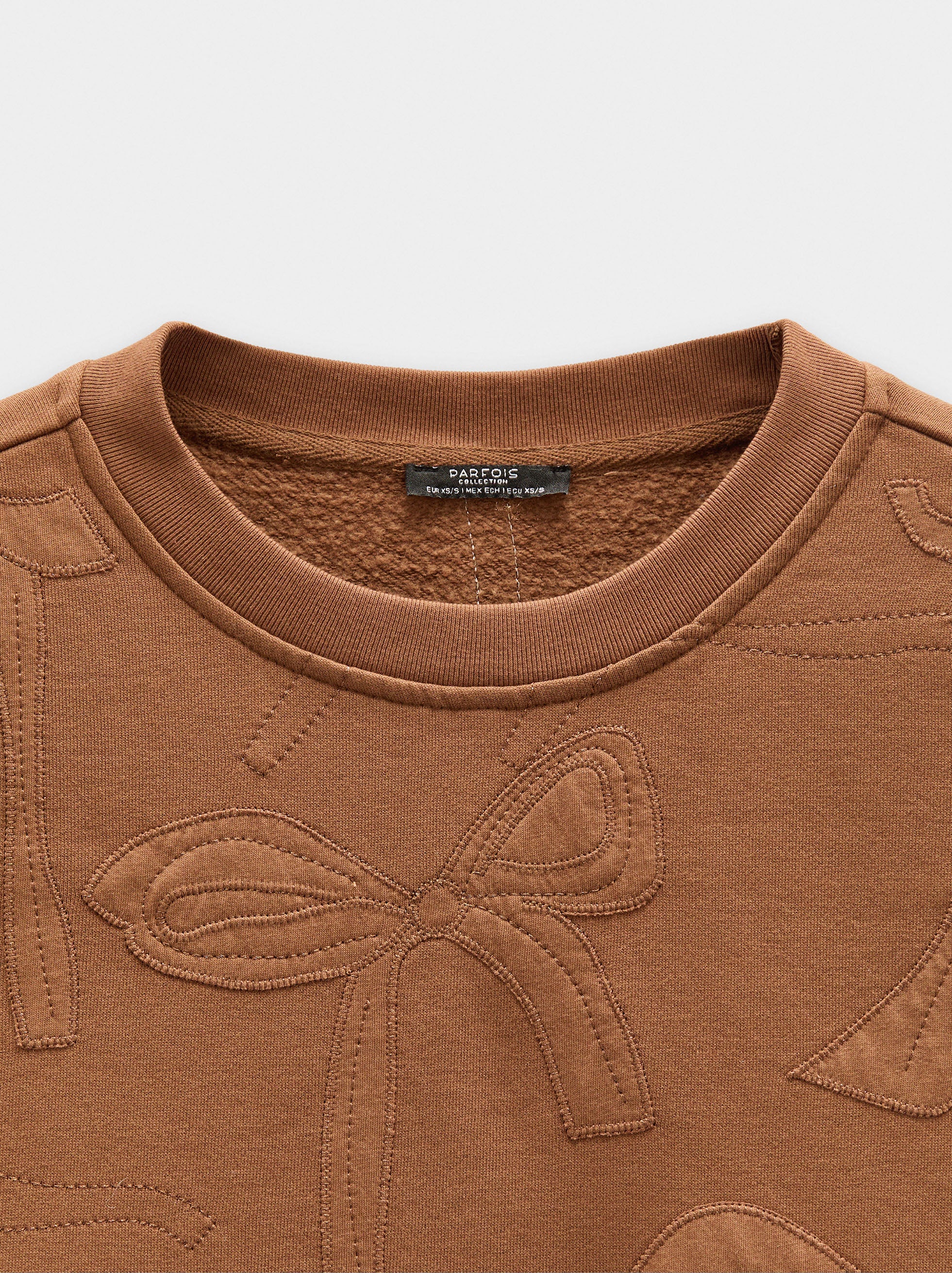 Sudadera Con Lazos Bordados