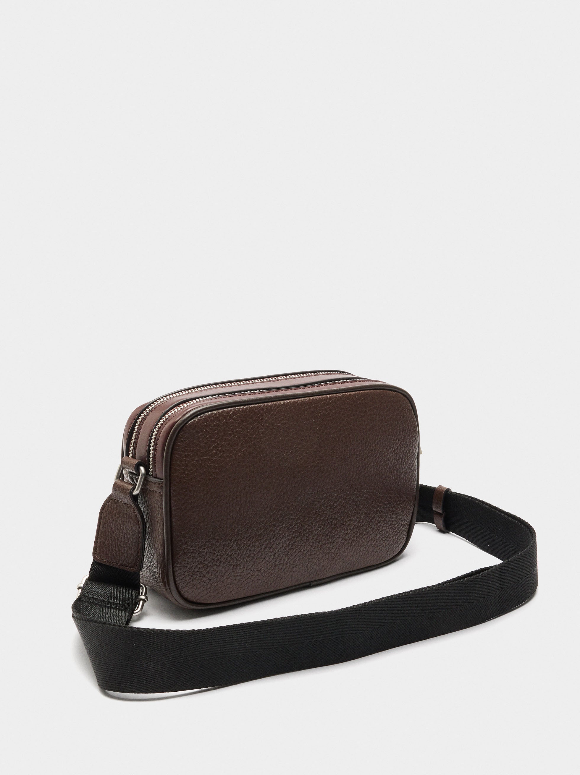 Bolso Bandolera Detalles De Piel