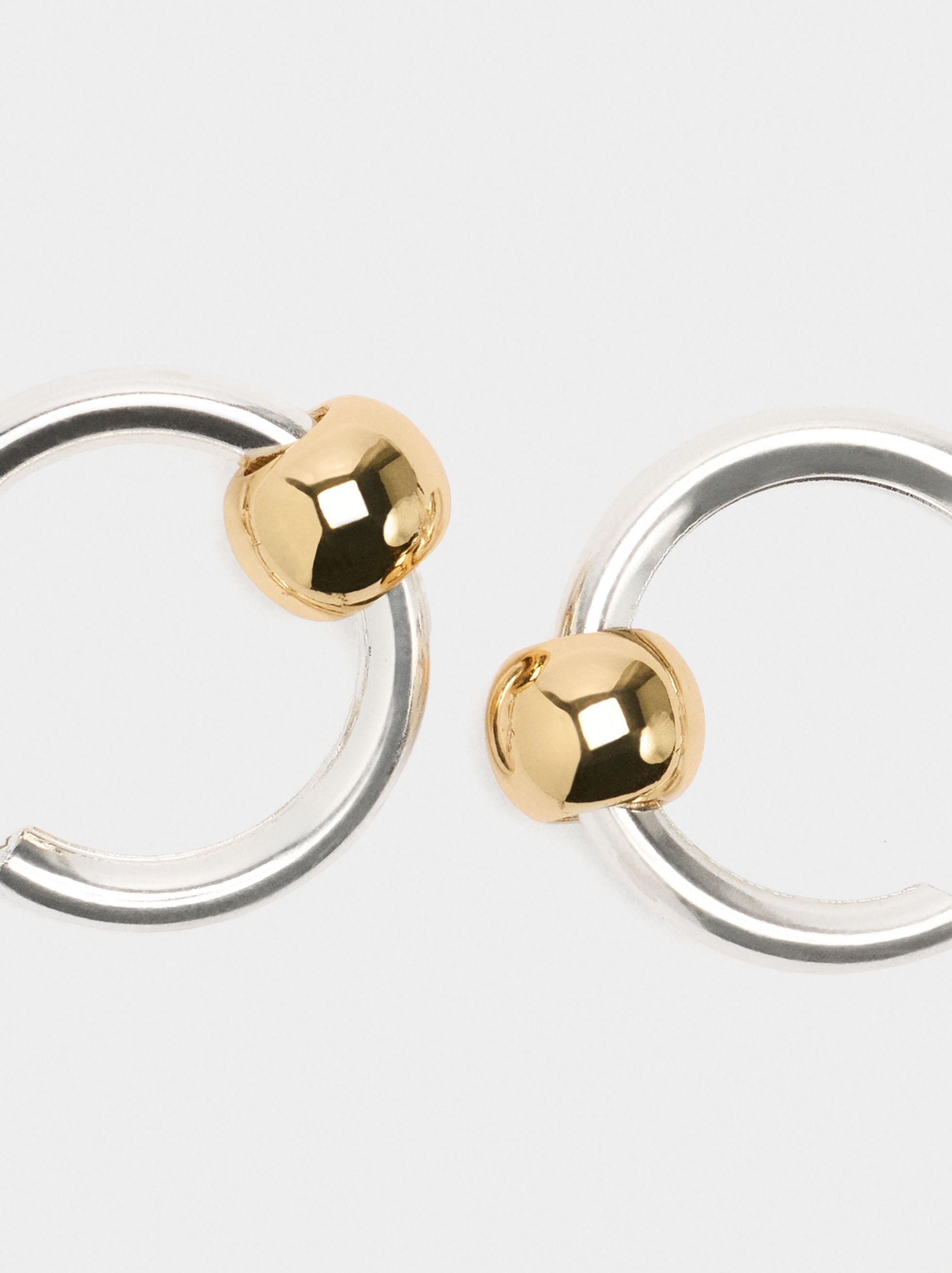 Aros Con Esfera Bicolor