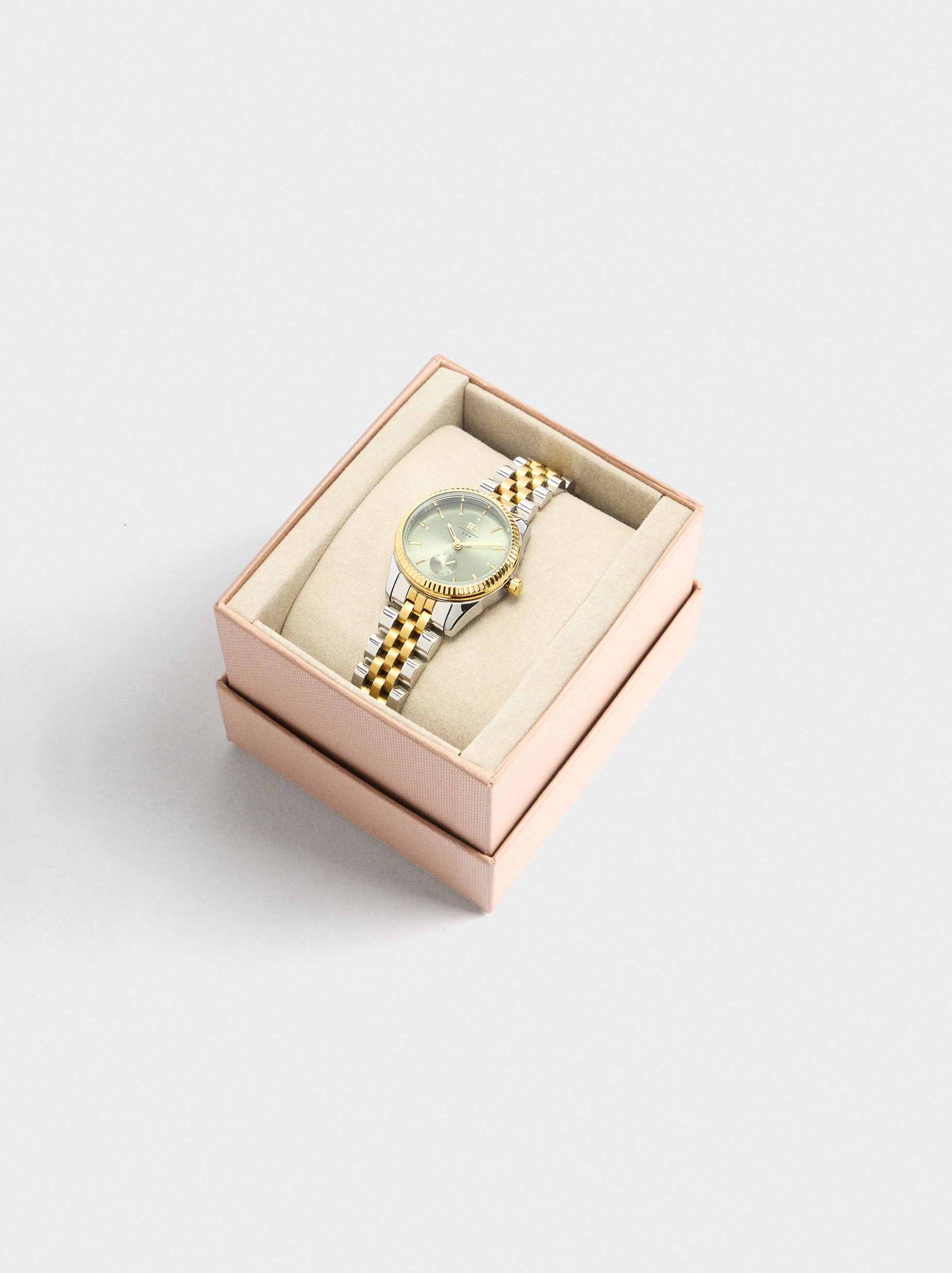 Reloj Redondo Con Pulsera De Acero Inoxidable