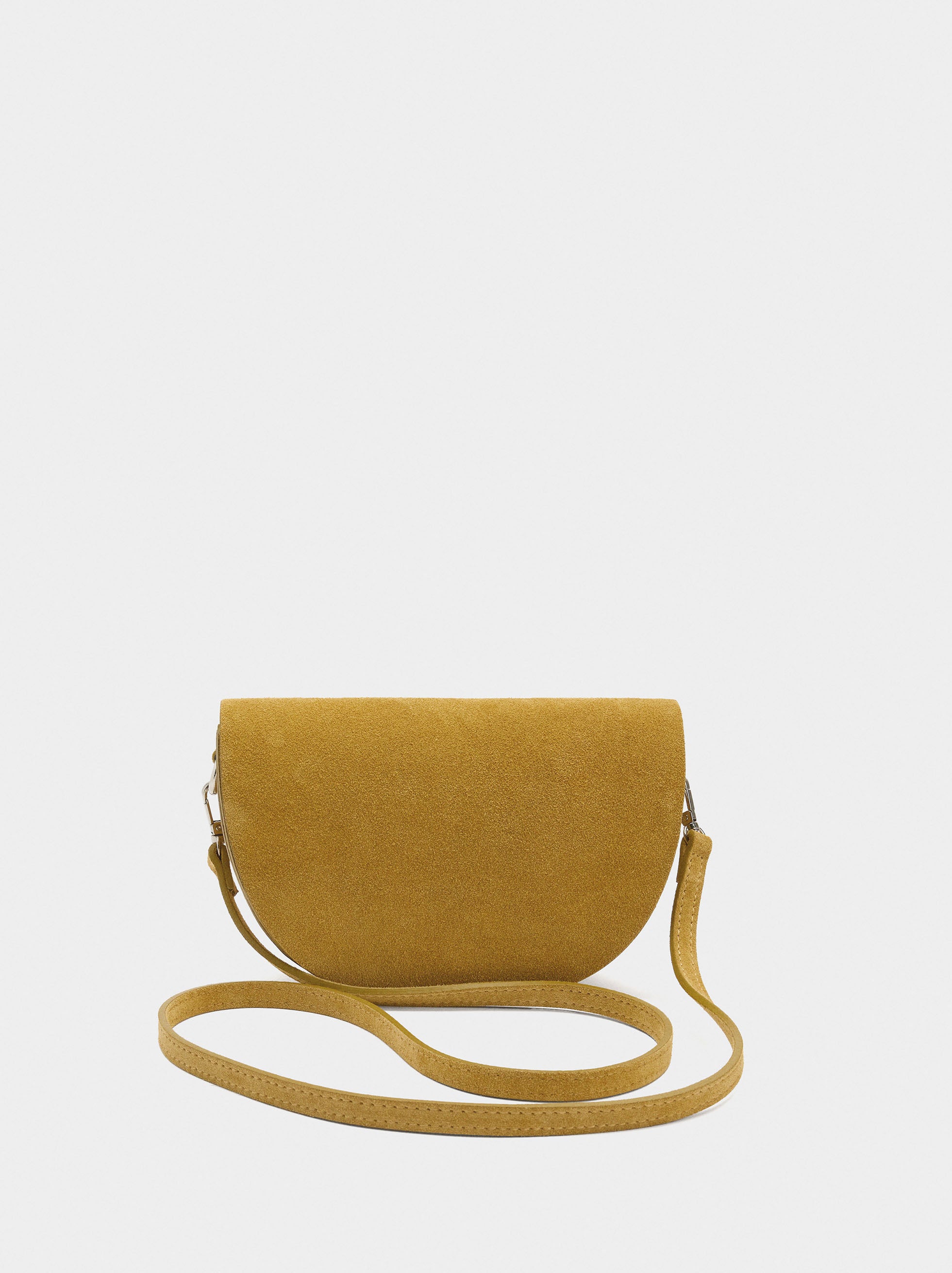 Bolso Bandolera De Ante Con Solapa