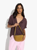 Bolso Bandolera De Ante Con Solapa