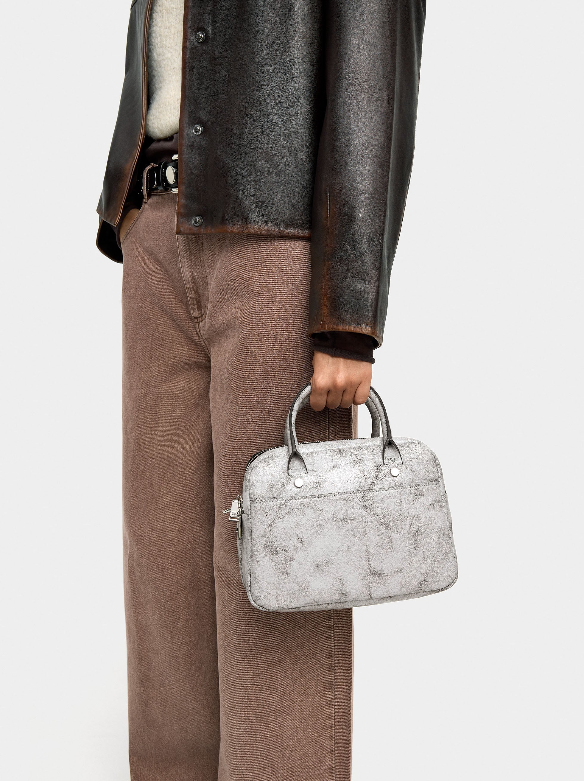 Bolso Bowling Efecto Craquelado