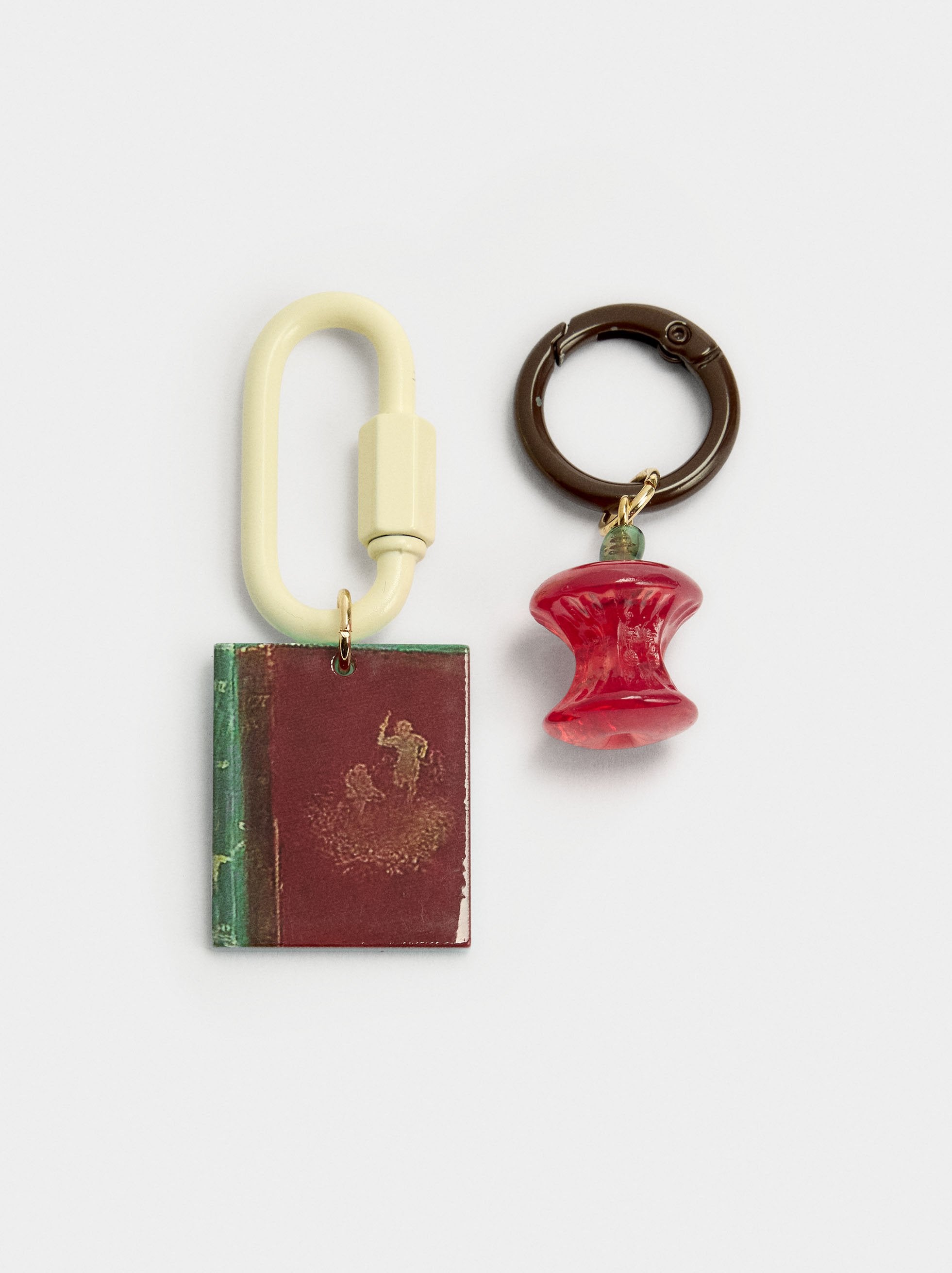 Llavero Charm Intelectual - The Bear Collection