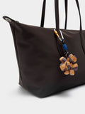 Bolso Shopper Textura Suave Con Colgante