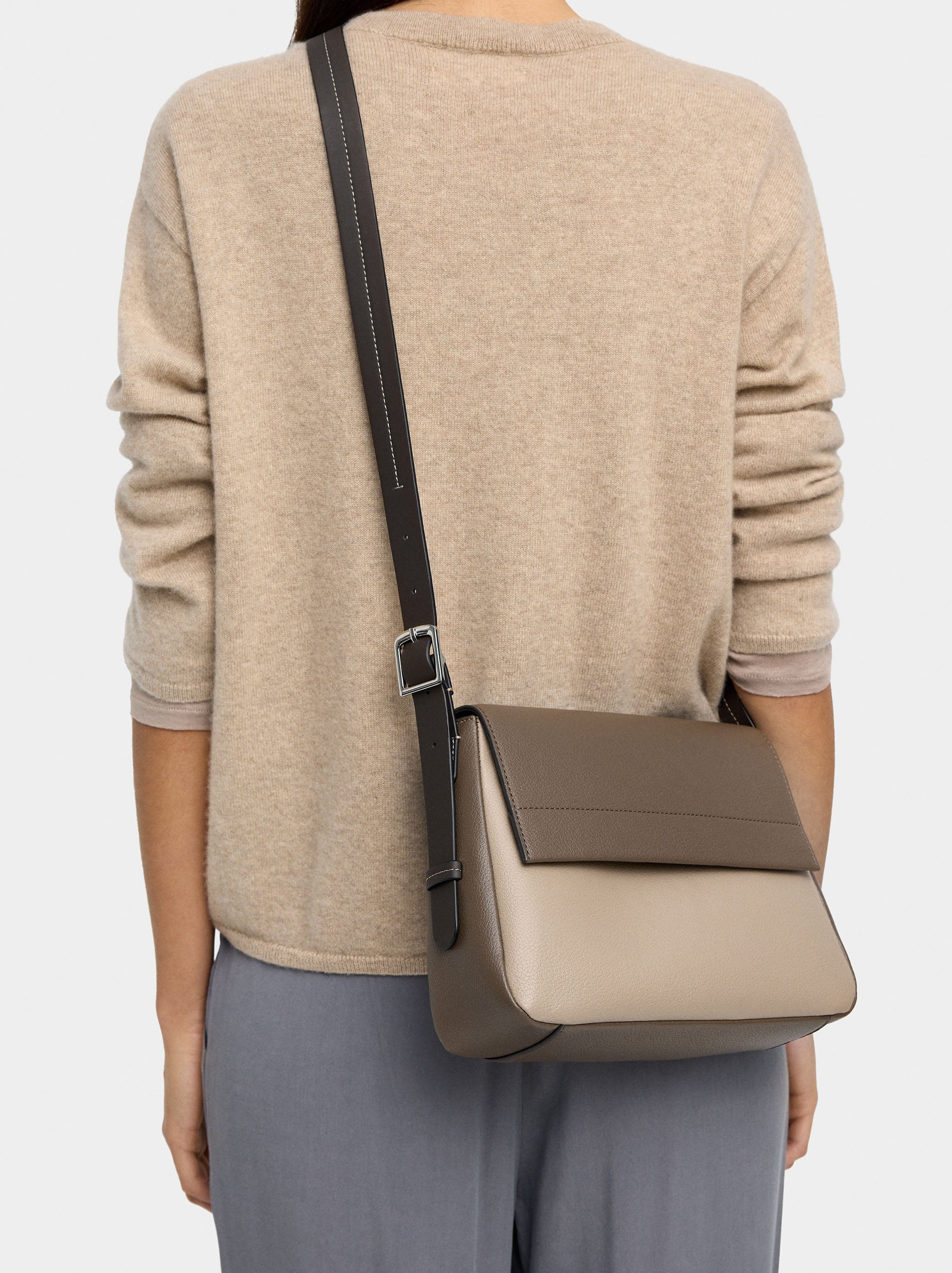 Bolso Bandolera Color Block Con Solapa
