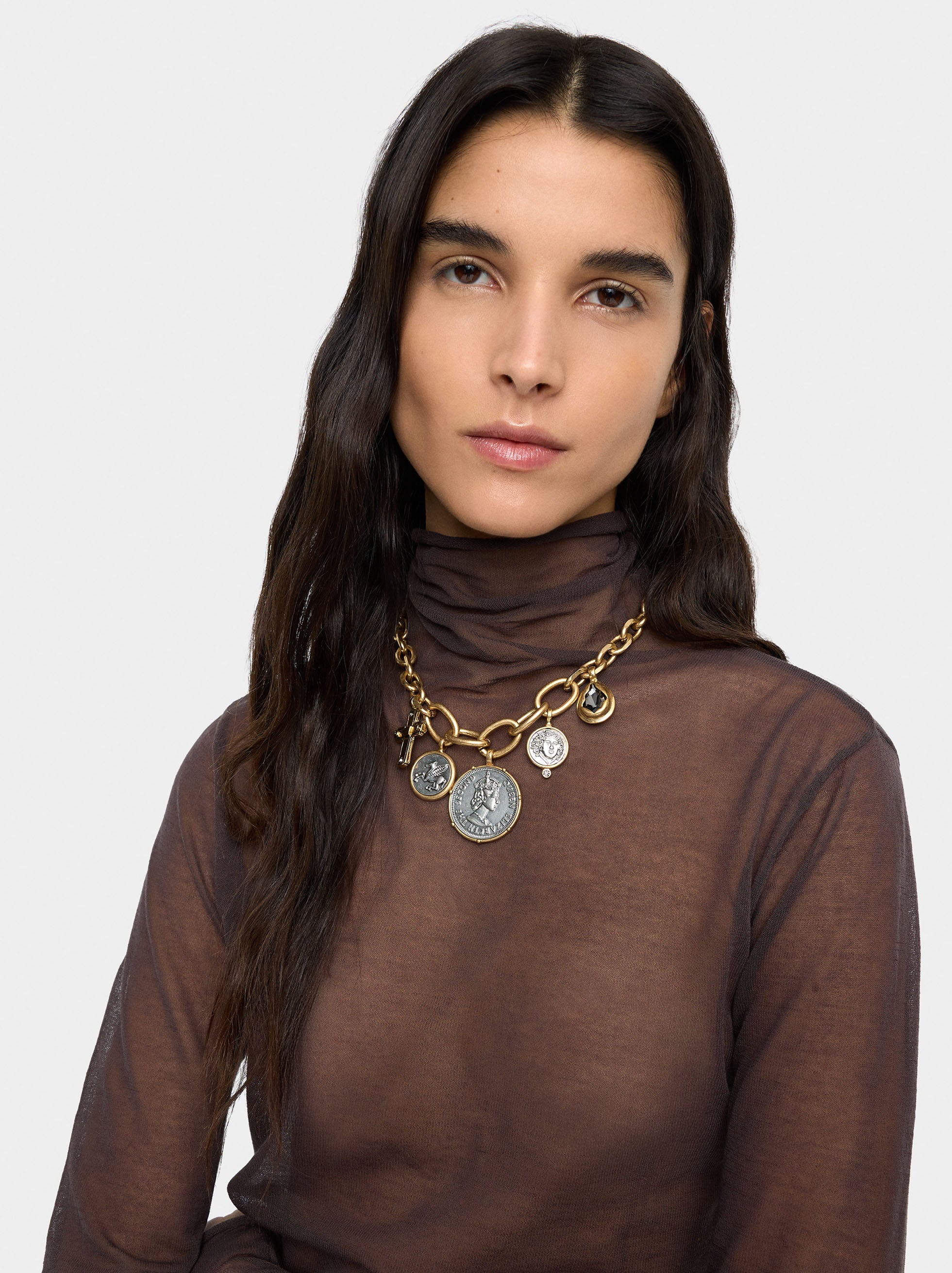 Collar Bicolor De Eslabones Con Monedas