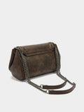 Bolso De Hombro Con Solapa Y Tachuelas
