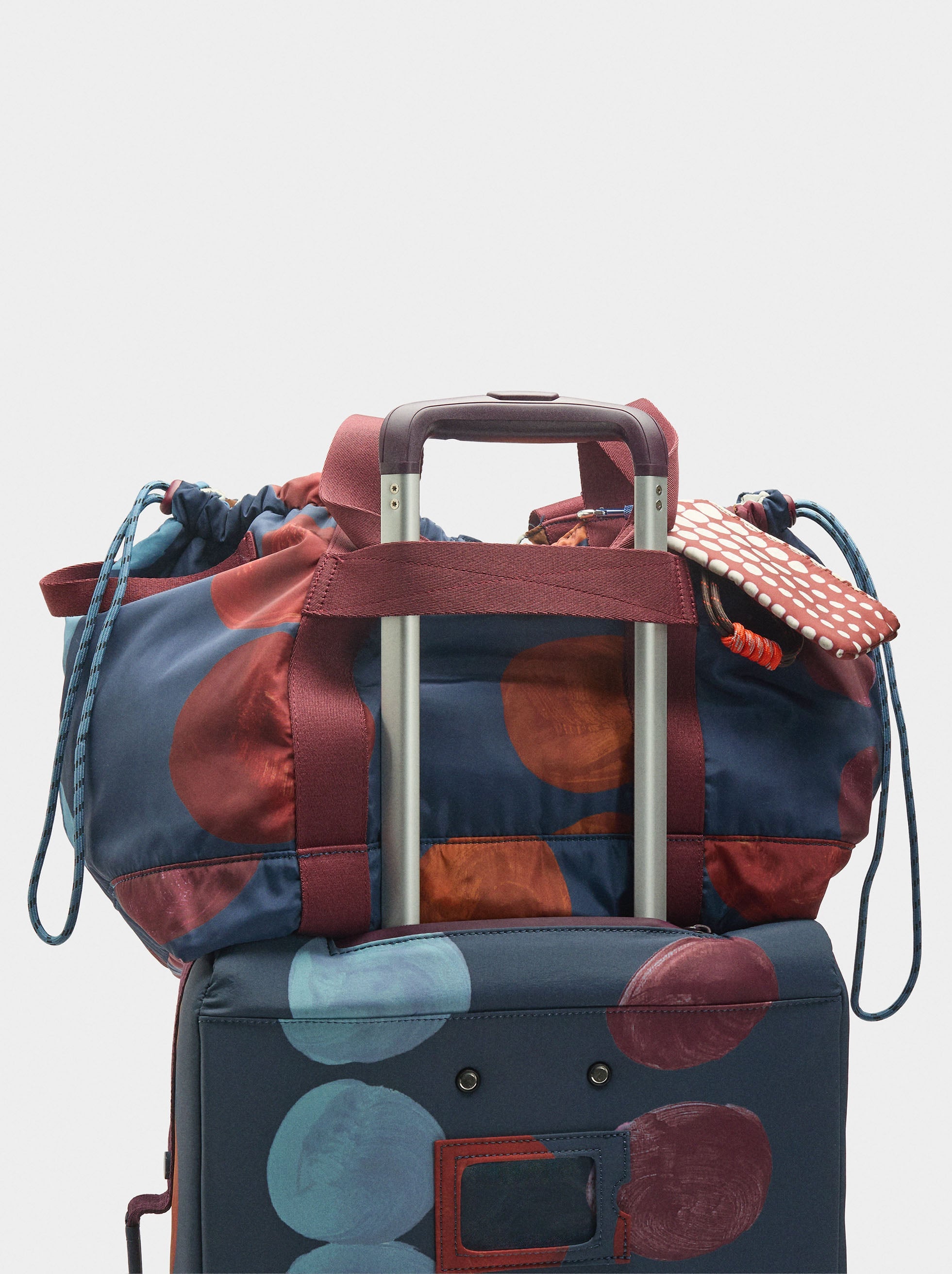 Bolso De Fin De Semana De Nylon Reversible