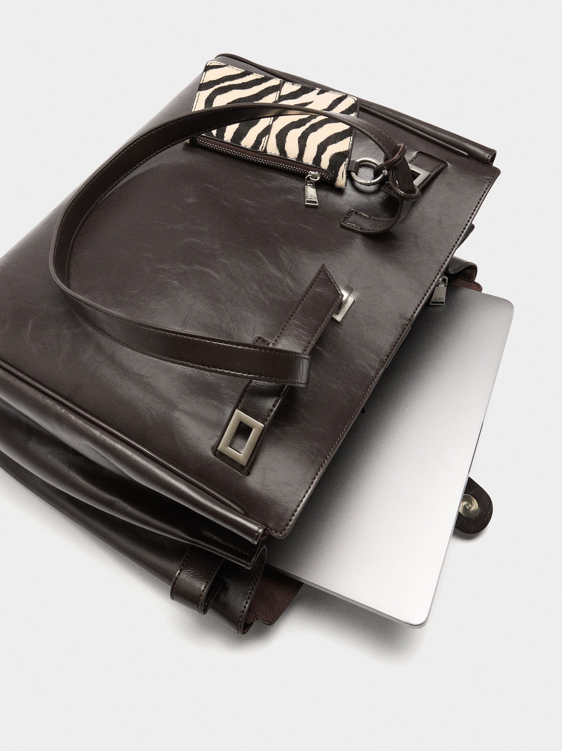 Bolso Para Portátil 13" Colgado De Piel