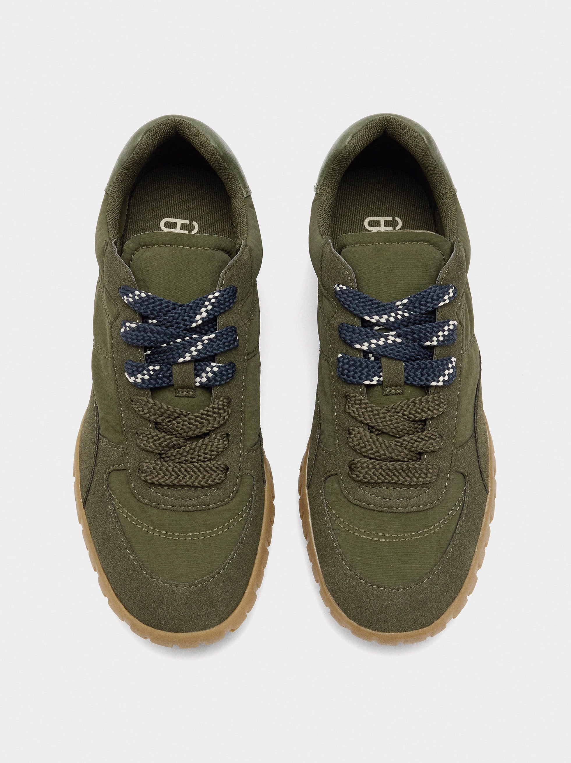 Zapatillas Monocromáticas