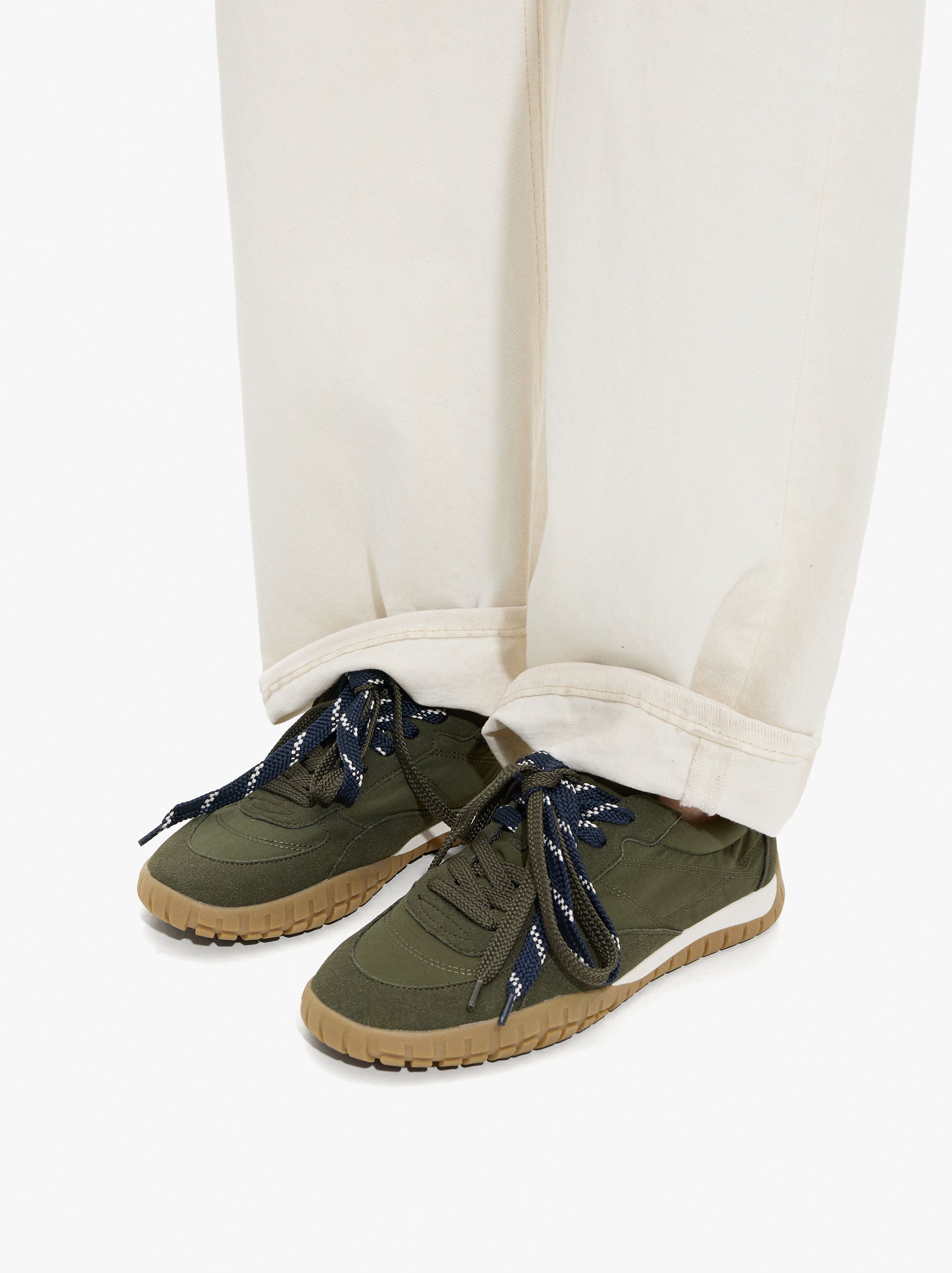 Zapatillas Monocromáticas