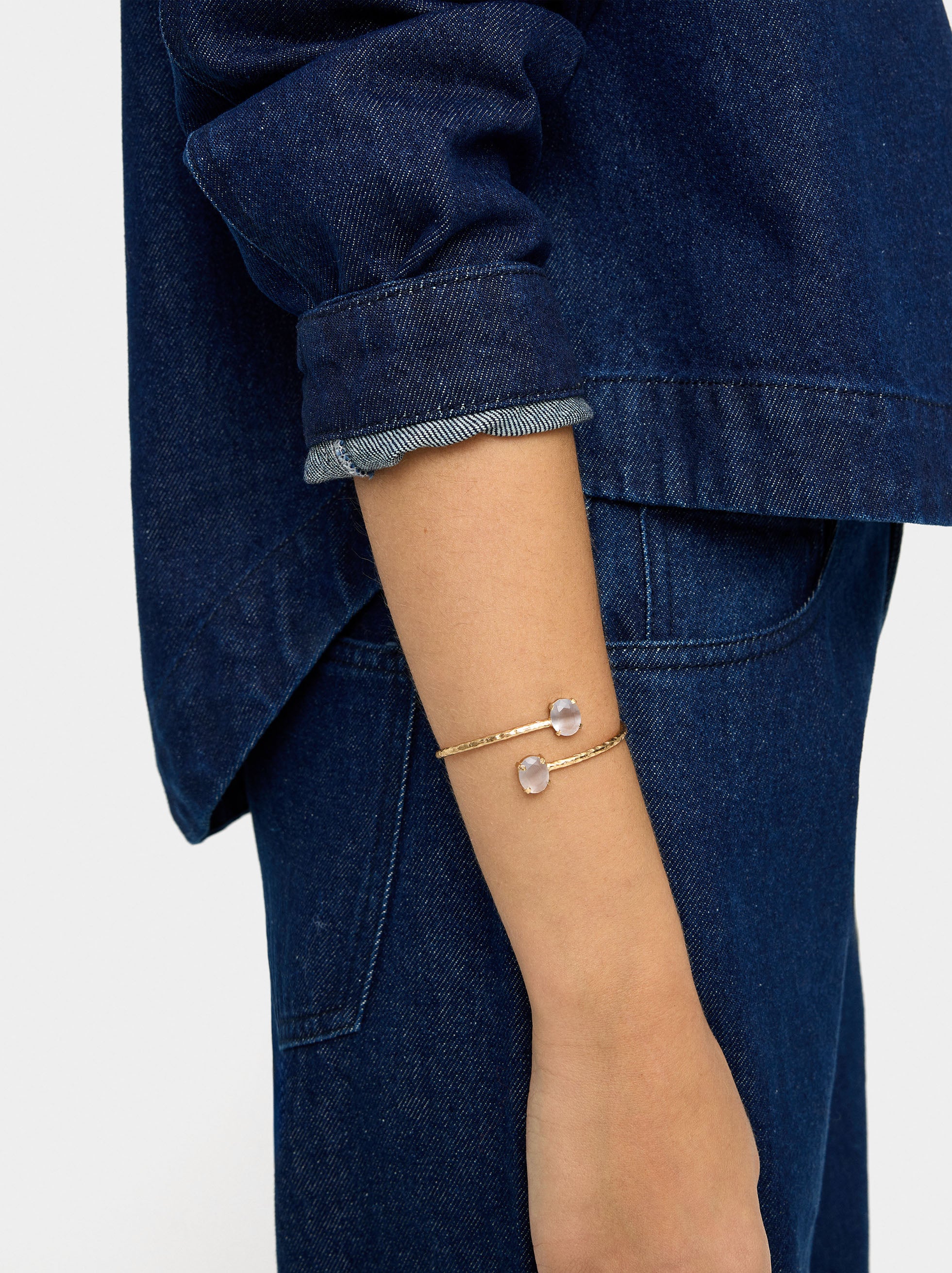 Pulsera Cruzada Con Piedras