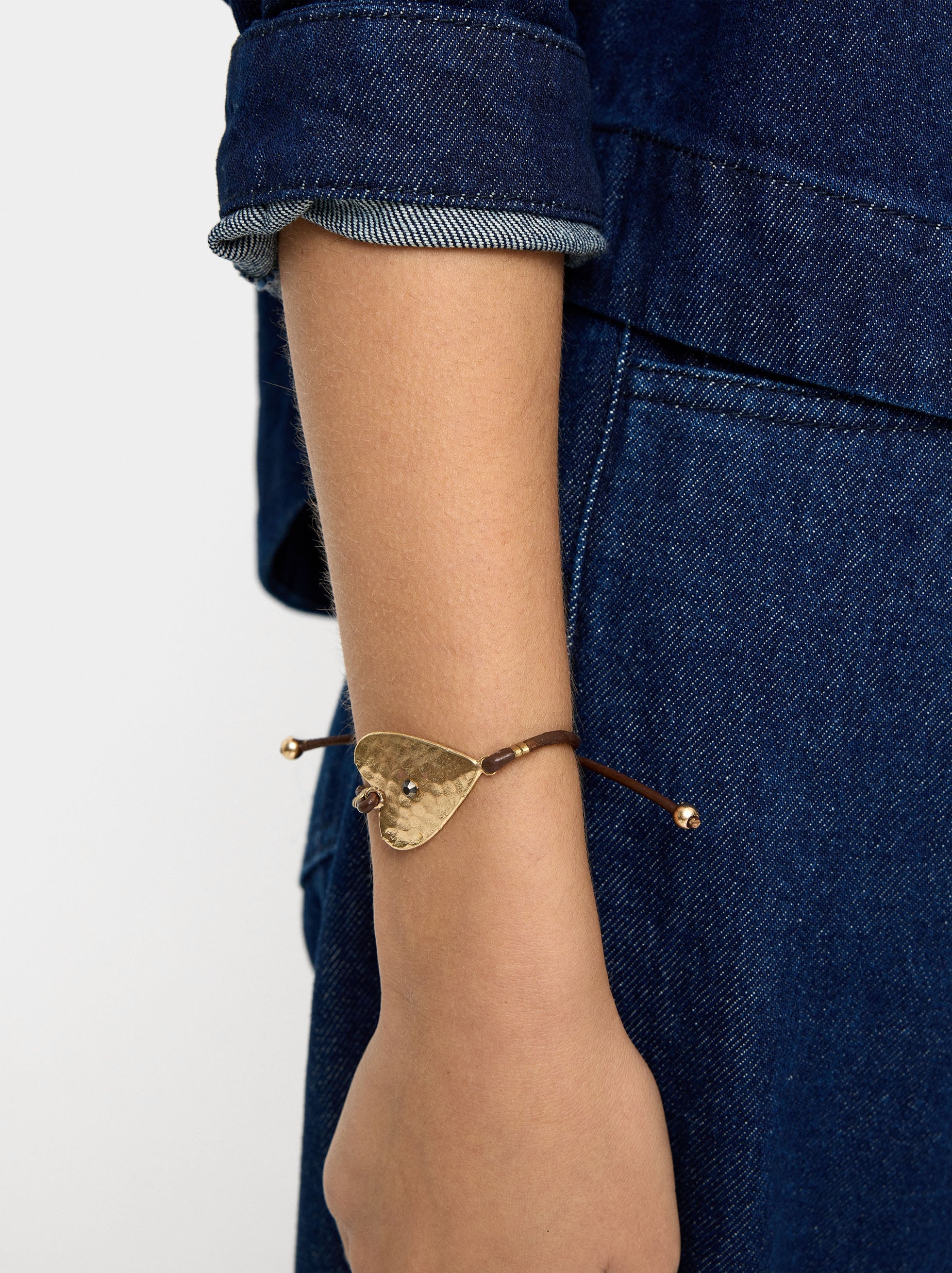 Pulsera Cordón De Piel Con Corazón