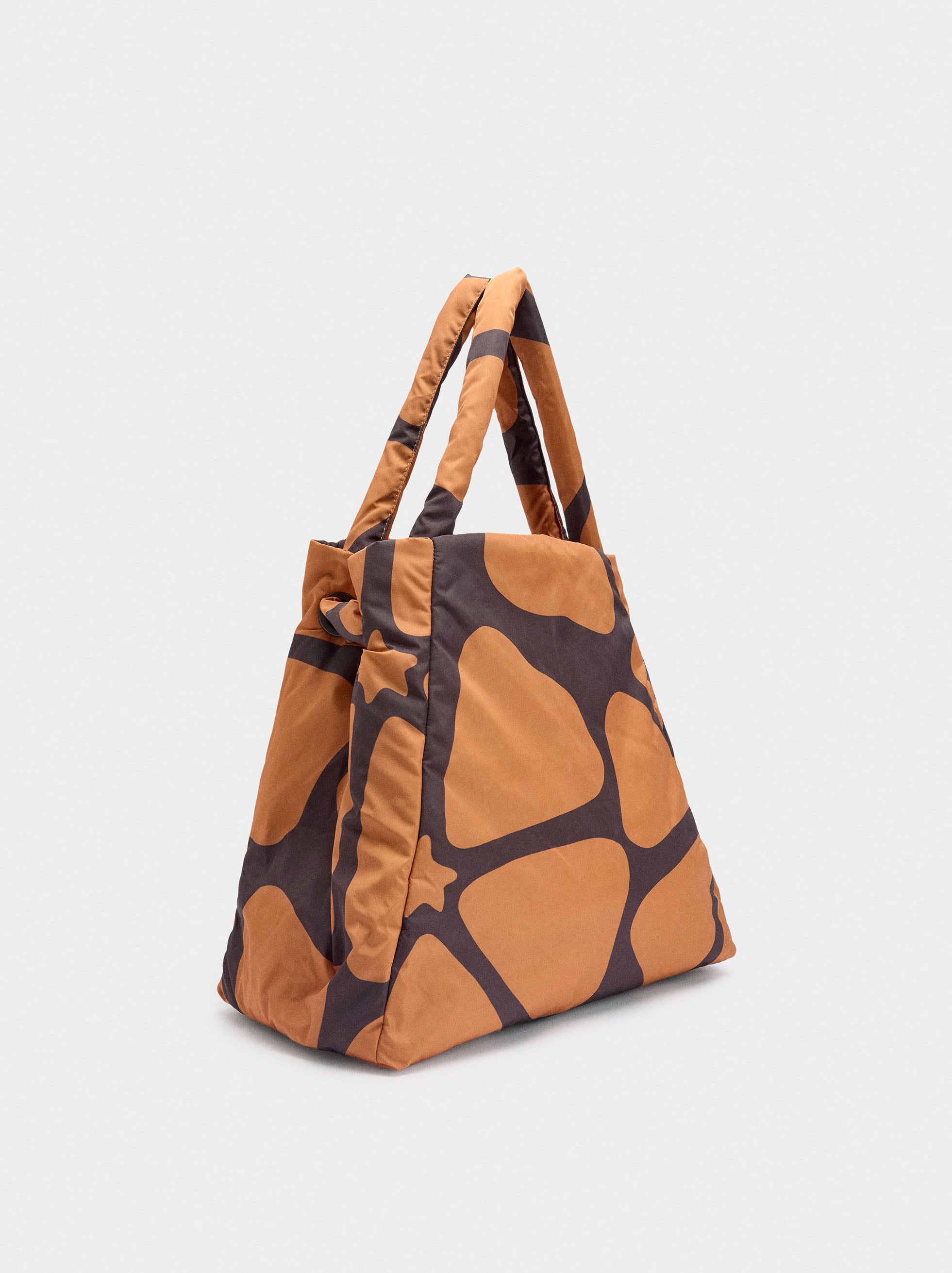 Bolso Shopper De Nylon Estampado Con Colgante