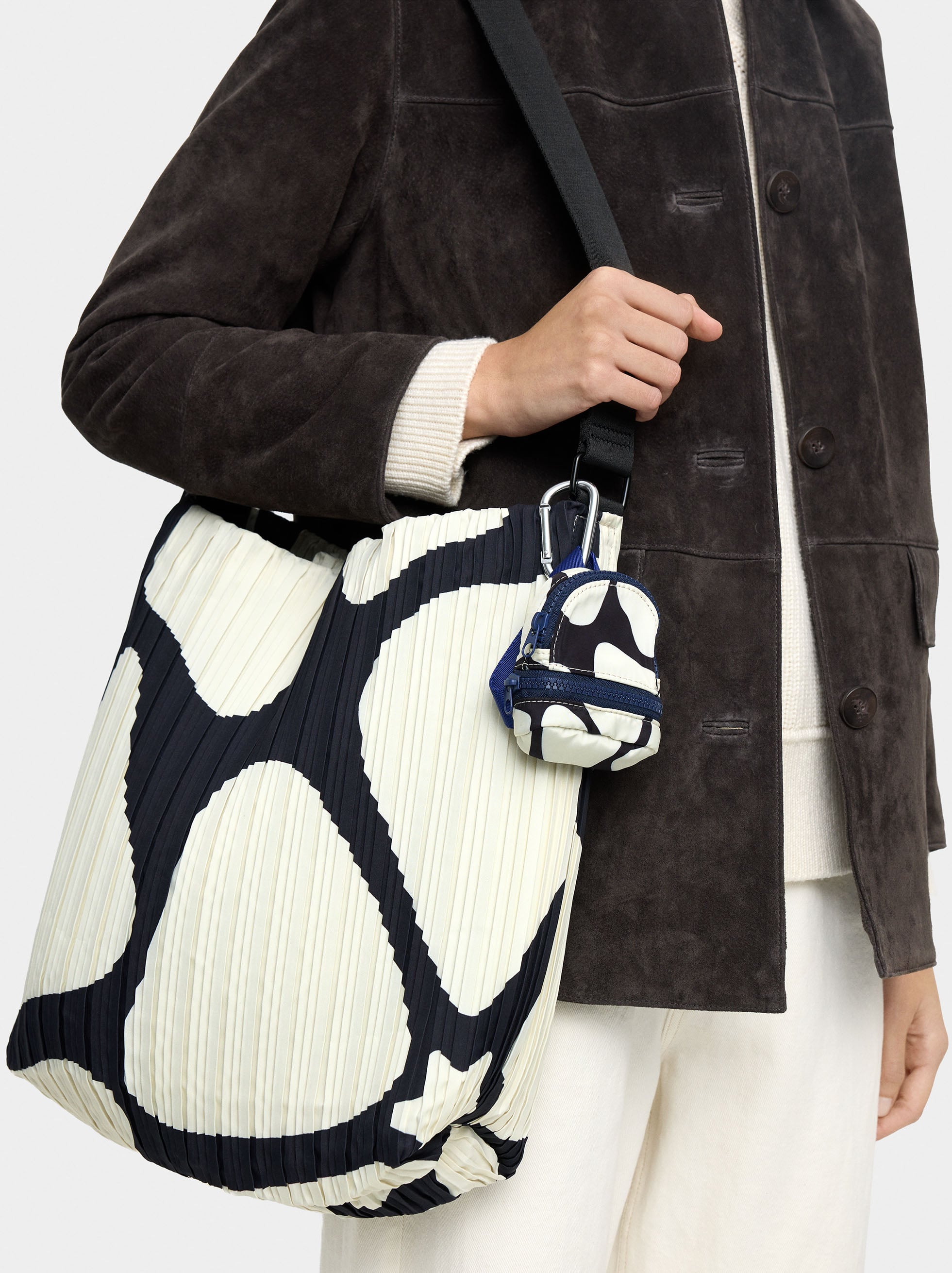 Bolso De Hombro De Nylon Estampado Con Pliegues