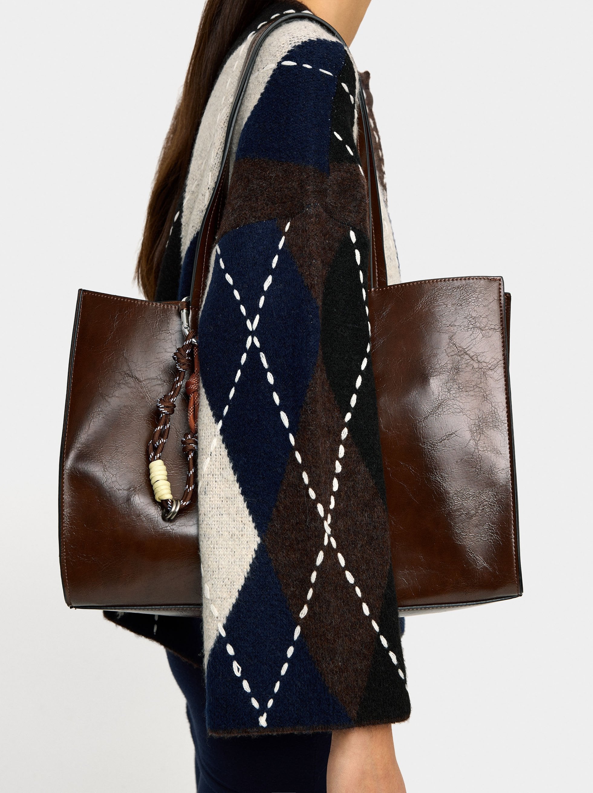 Bolso Shopper Con Colgante