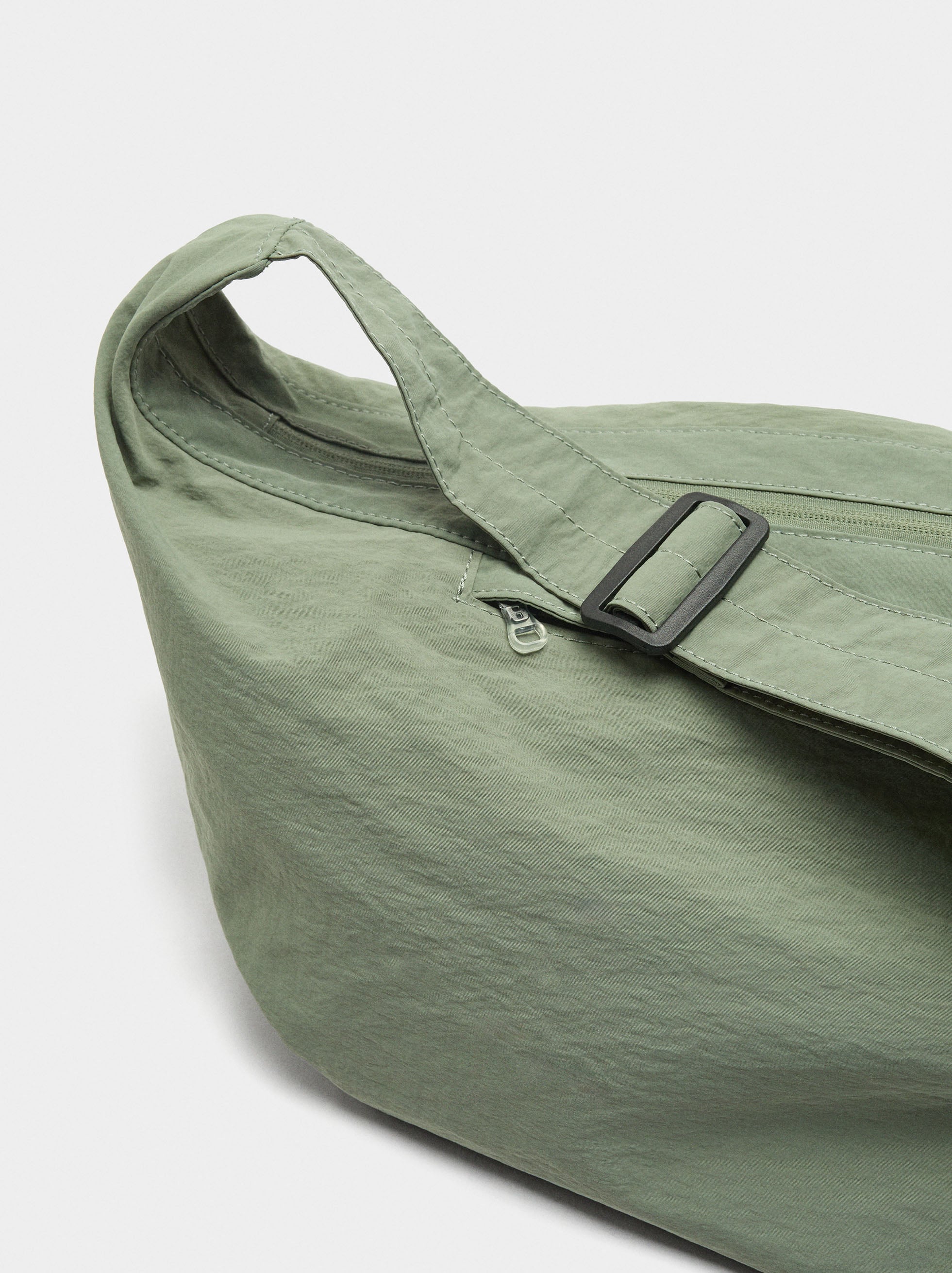 Bolso Bandolera De Nylon