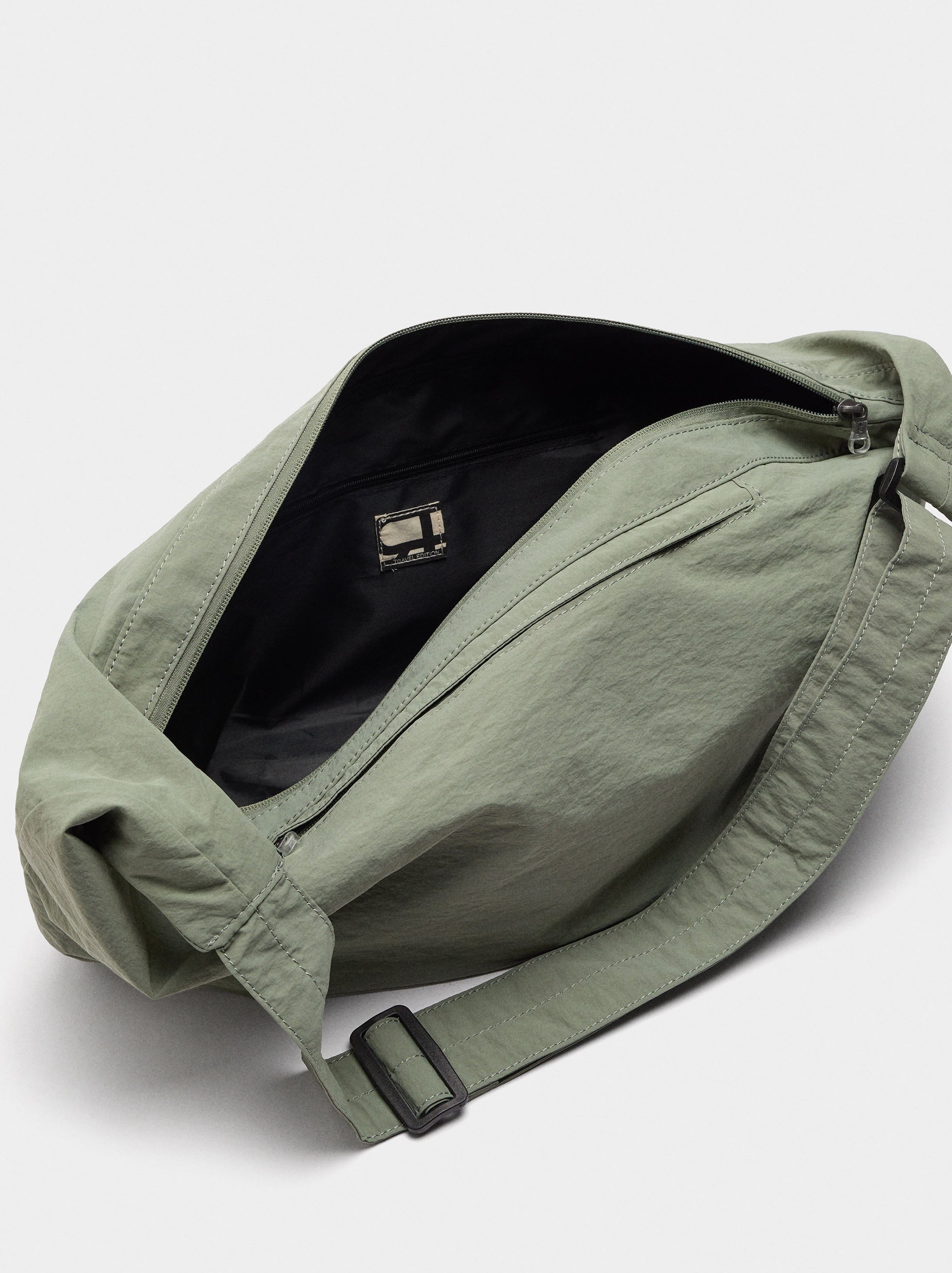 Bolso Bandolera De Nylon
